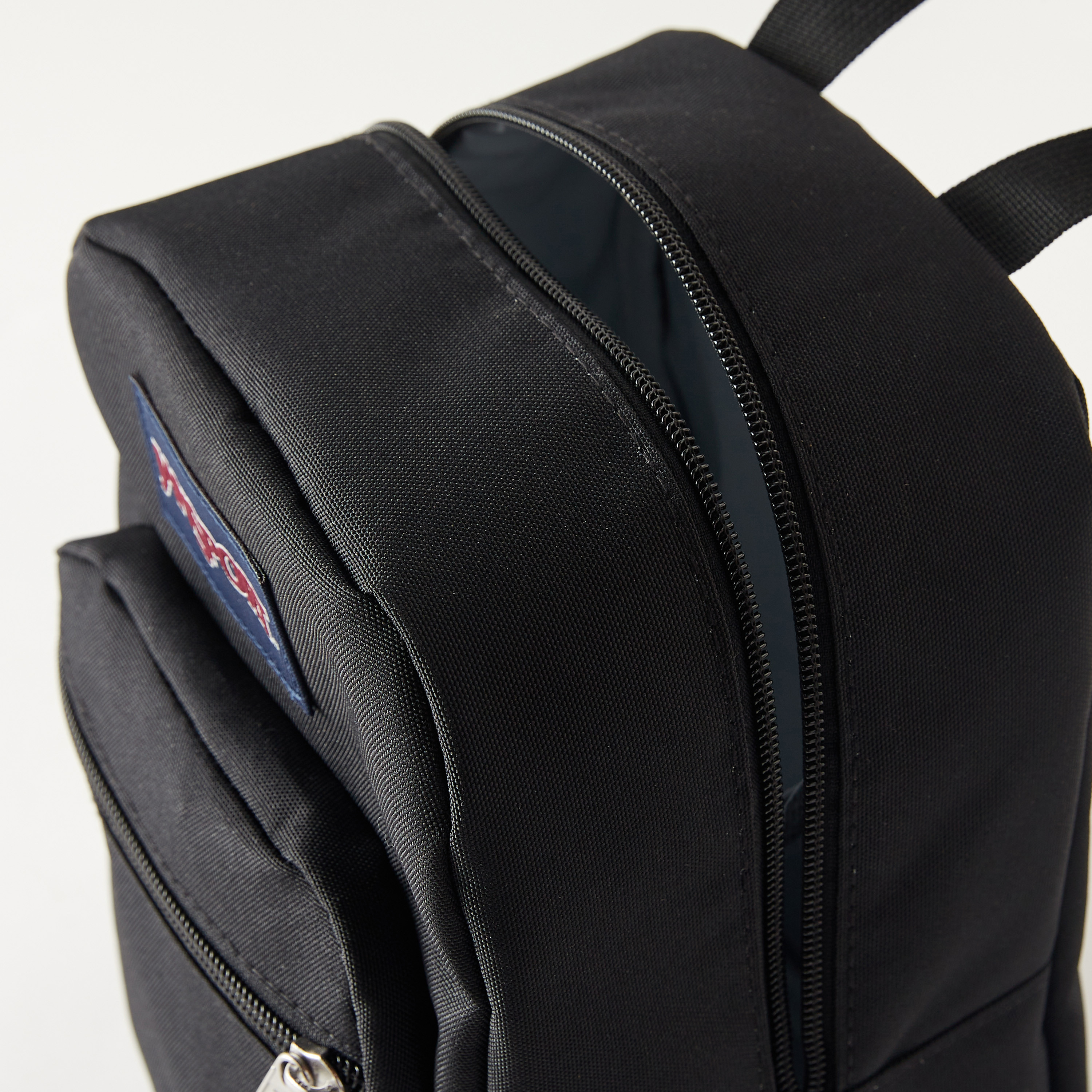 Jansport Solid Lunch Bag with Zipper Closure - Lifetime Warranty-school-lunchessentials-lunchbags-image-4