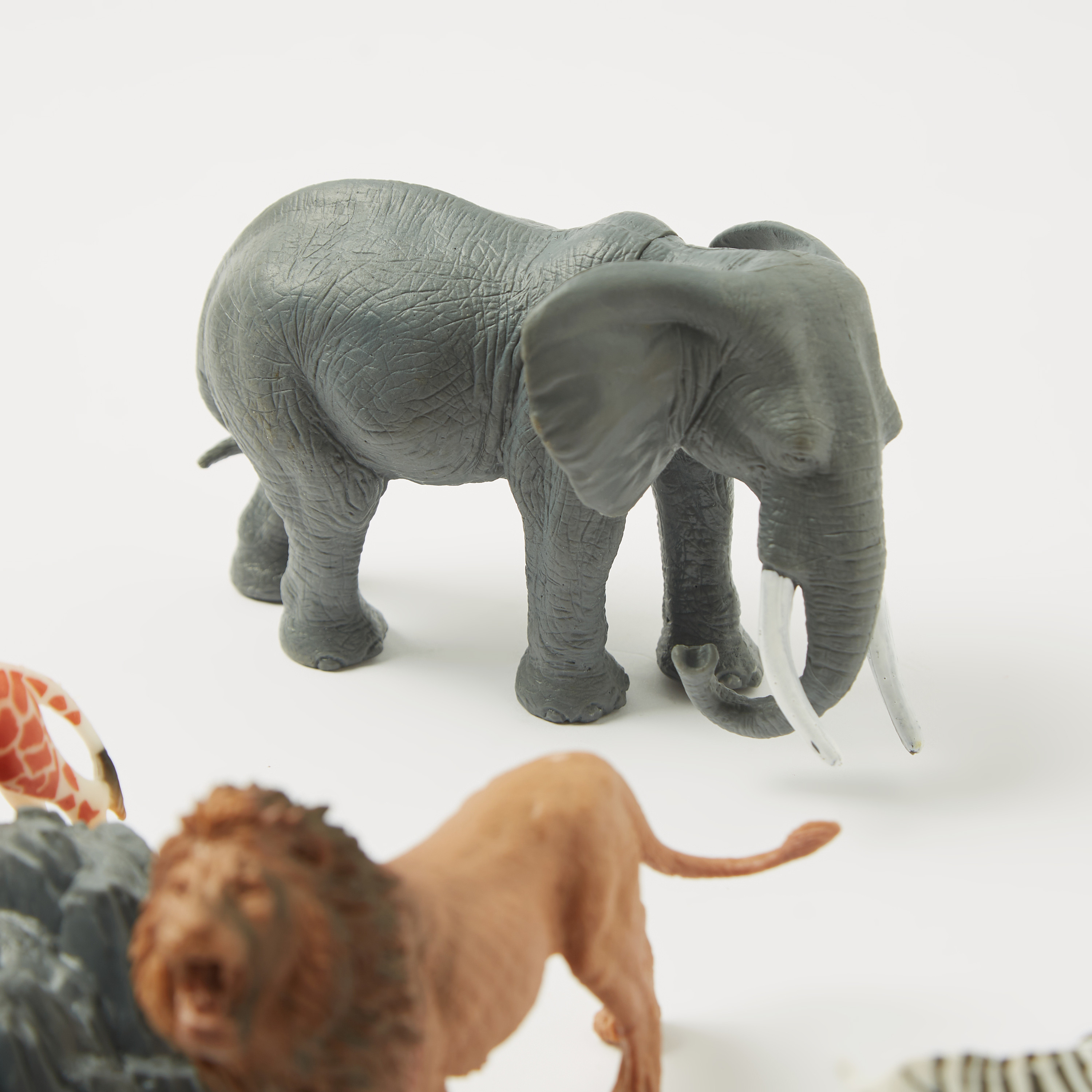 UCOK 30-Piece Wild Animal Set-toys-playfigures-animals-image-3