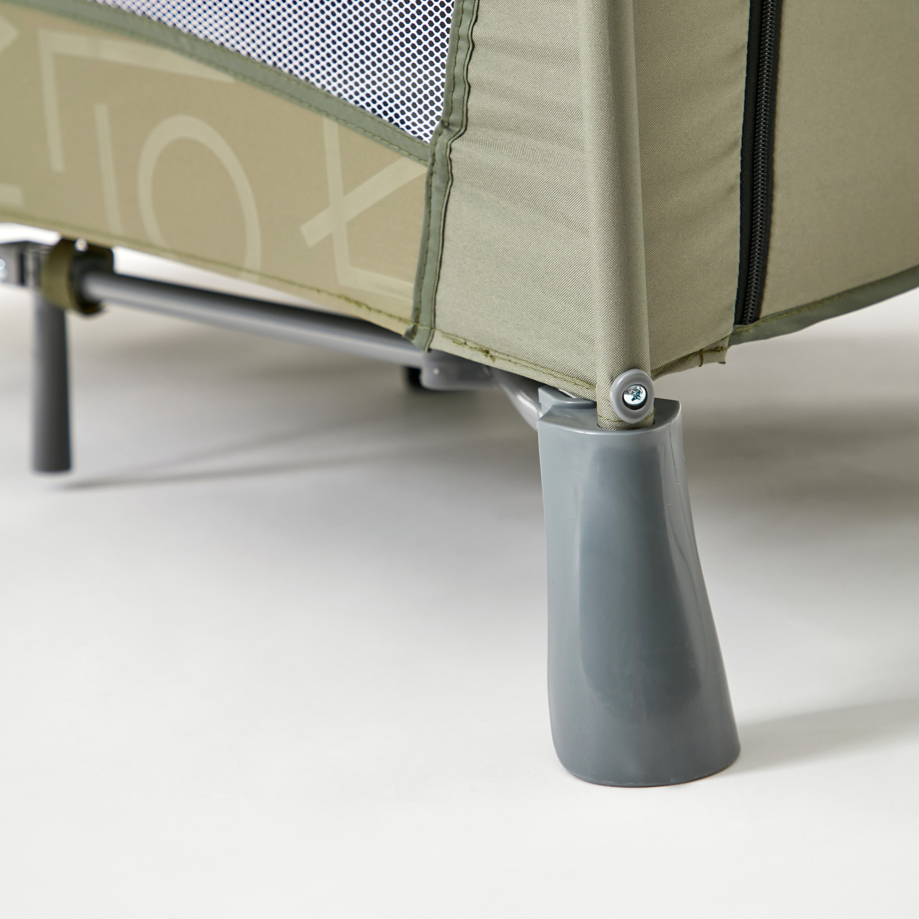 Juniors Devon Travel Cot-baby-nursery-furniture-cribsandbeds-travelcots-image-6
