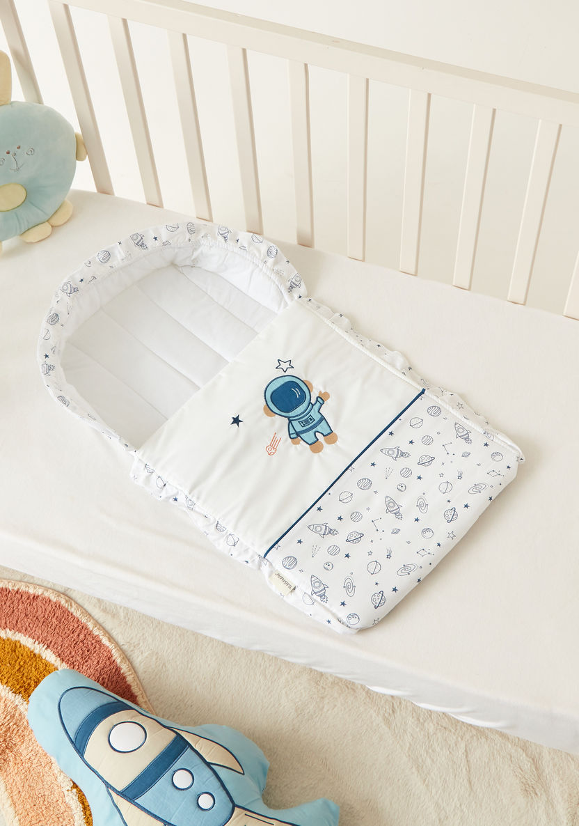 Juniors Embroidered Nest Bag - 66x36 cms-Baby Bedding-image-0