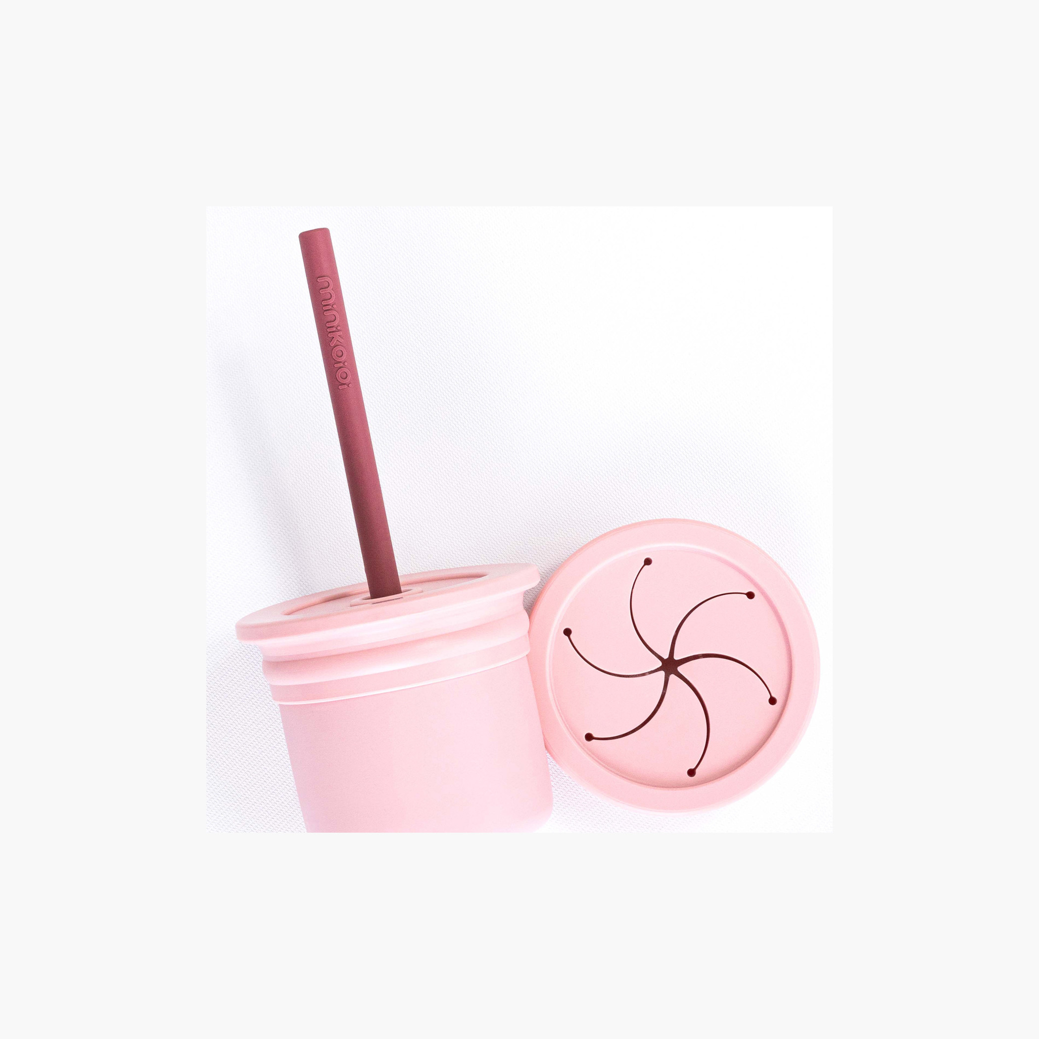 مجموعة حاوية وجبات خفيفة وكوب سيبي من مينيكويوي-baby-feeding-mealtimeessentials-image-3