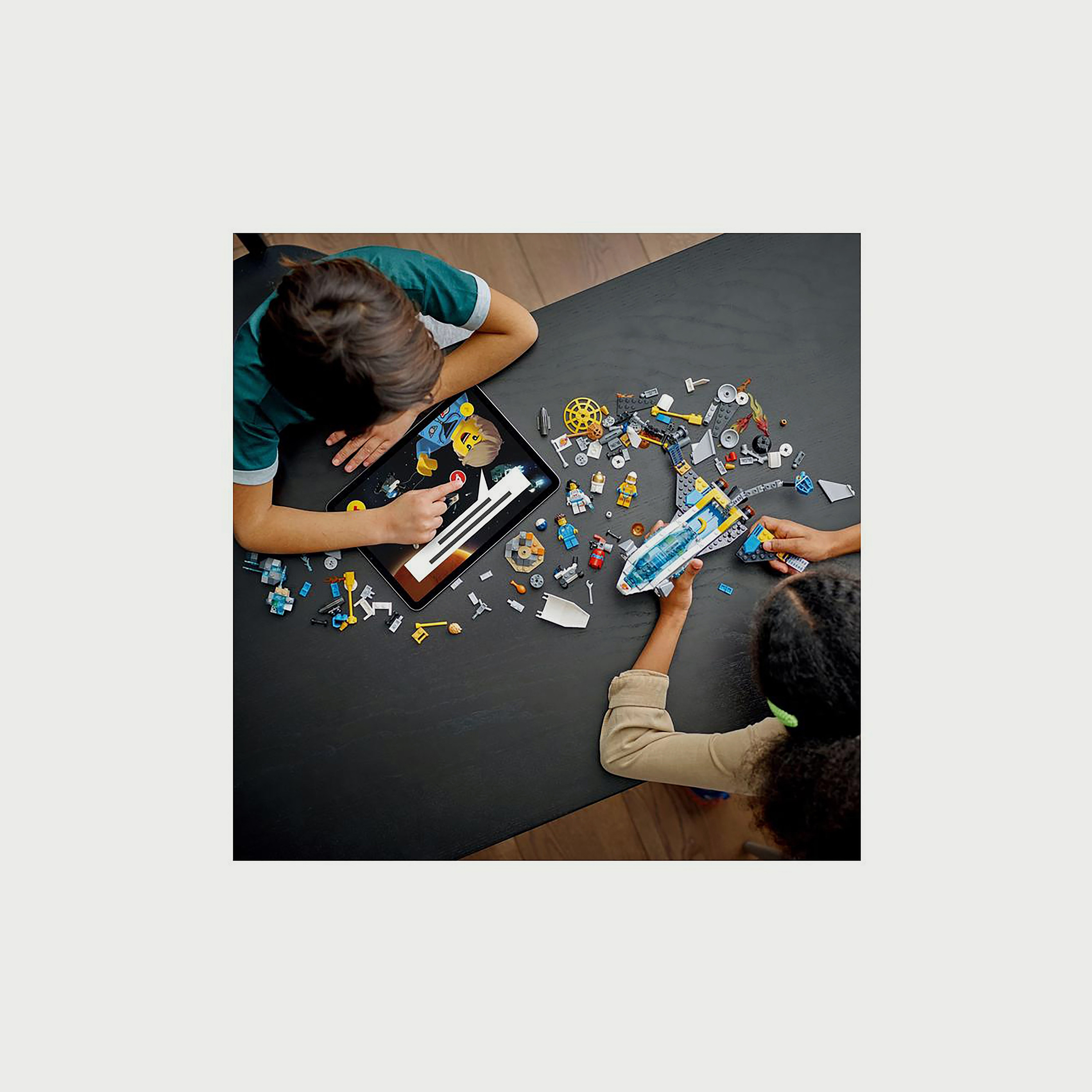 LEGO City Mars Spacecraft Exploration Missions 60354 Building Kit (298 Pieces)-toys-blocksandpuzzles-image-4