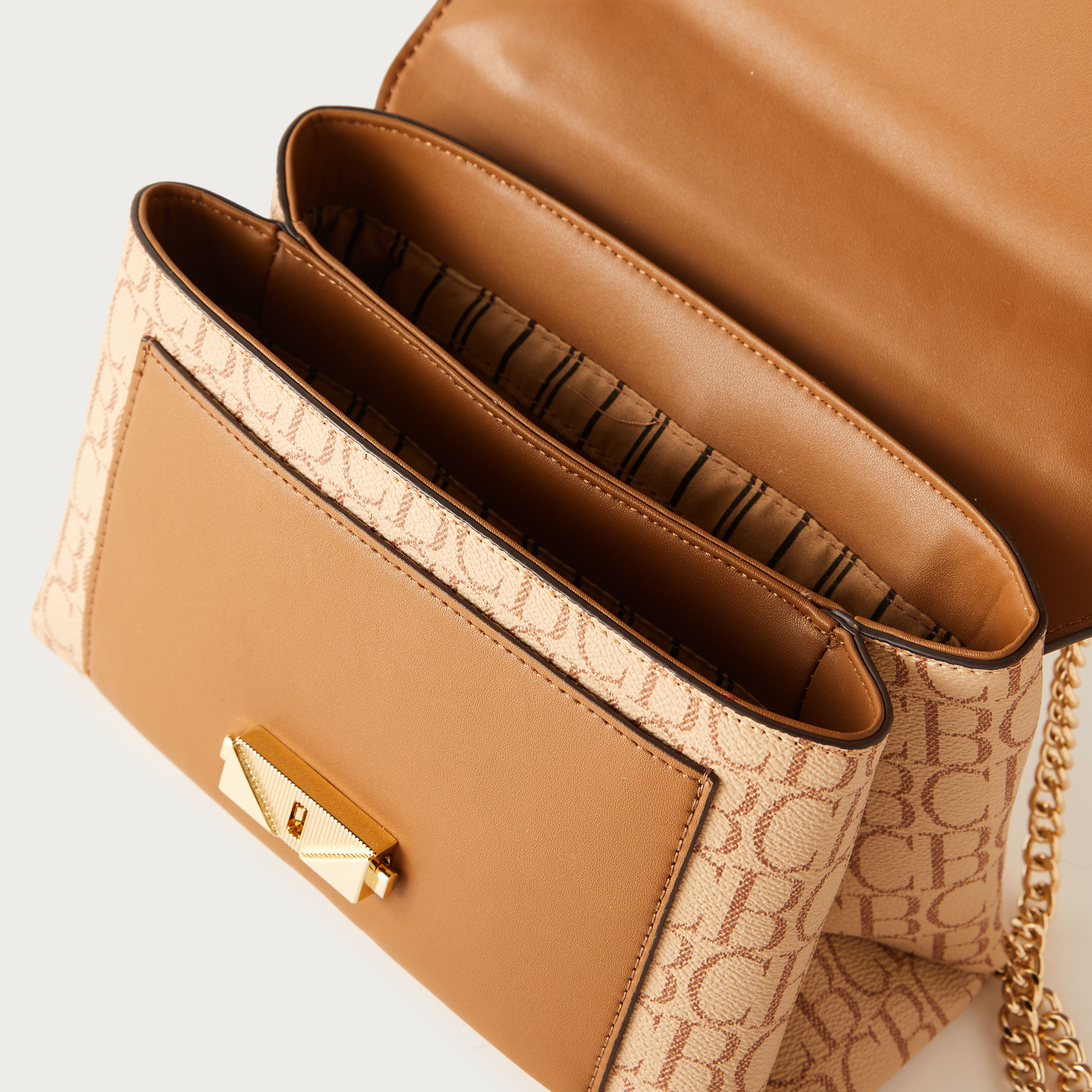 شنطة كروس بودي بحزام سلسلة وطبعات ومحفظة من كريس بيلا-women-bagsandwallets-handbags-image-4
