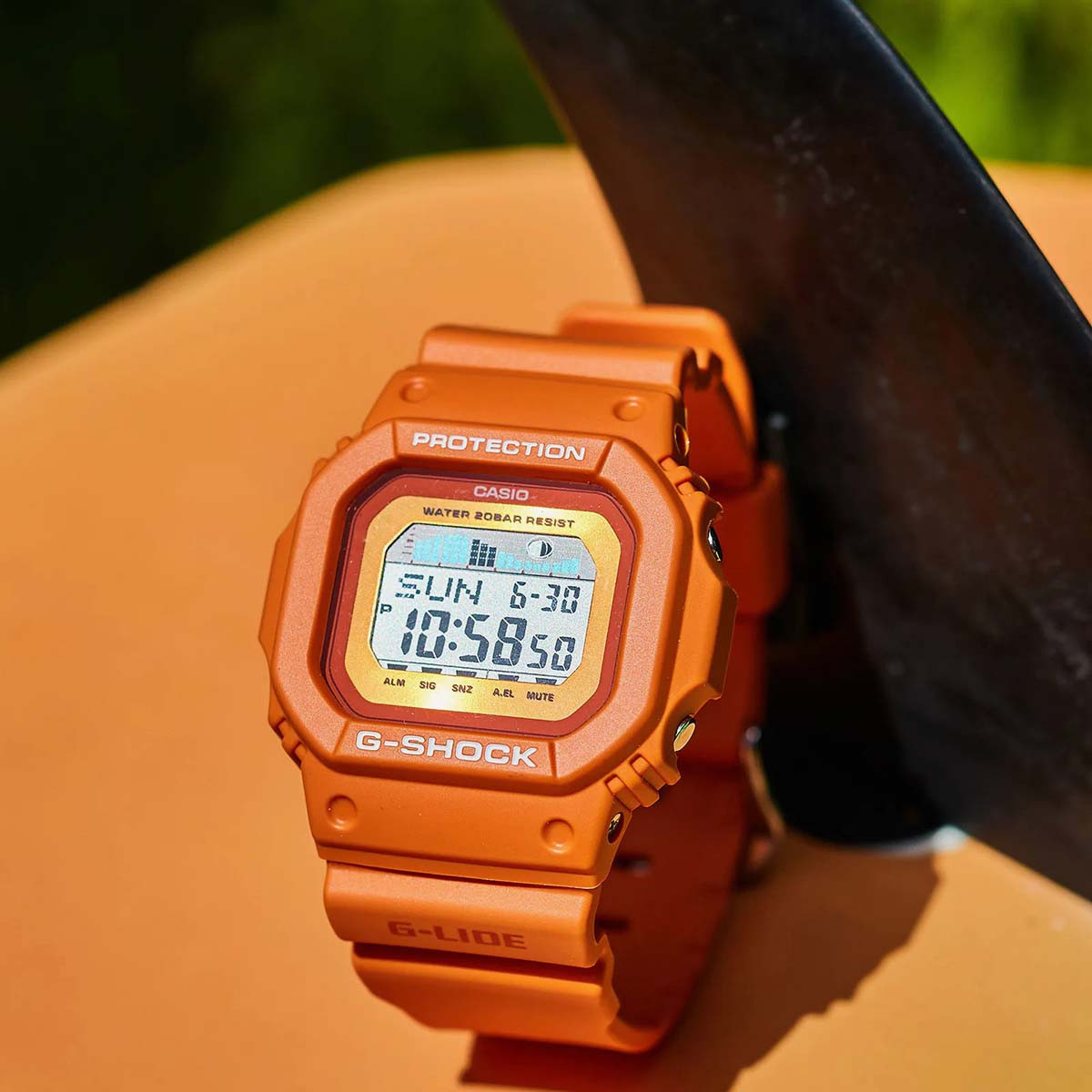 Orange g shop shock mens watch