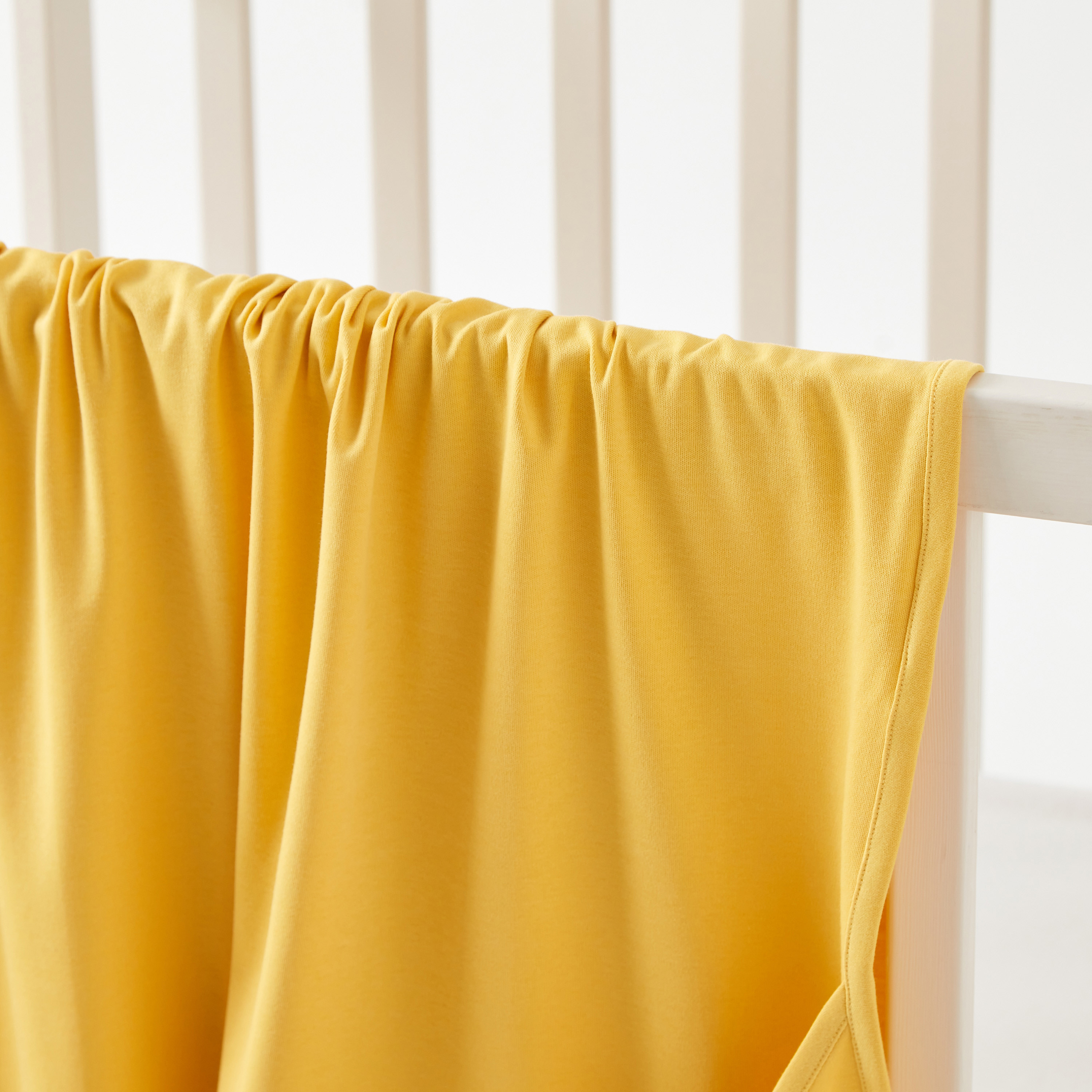 بطانية حديثي ولادة سادة بقبعة من جونيورز - 80x80 سم-baby-nursery-blanketsandswaddles-receivingblankets-image-2