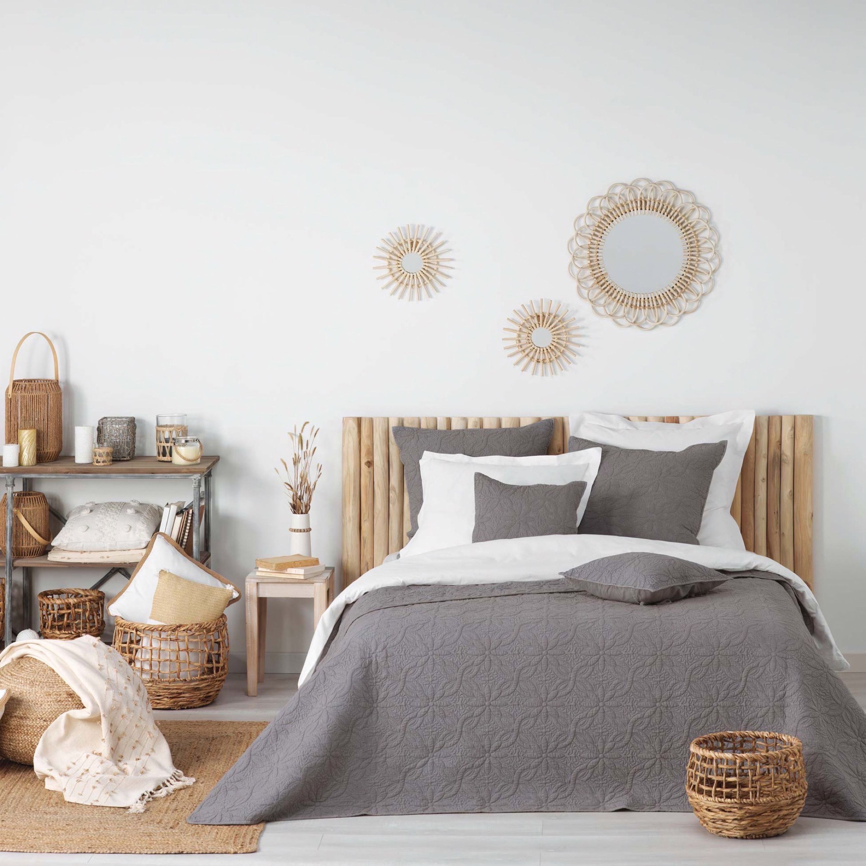 شرشف سرير كينج بتطريز أزهار - 220x240 سم-household-bedding-comfortersandbedspreads-bedspreads-image-5