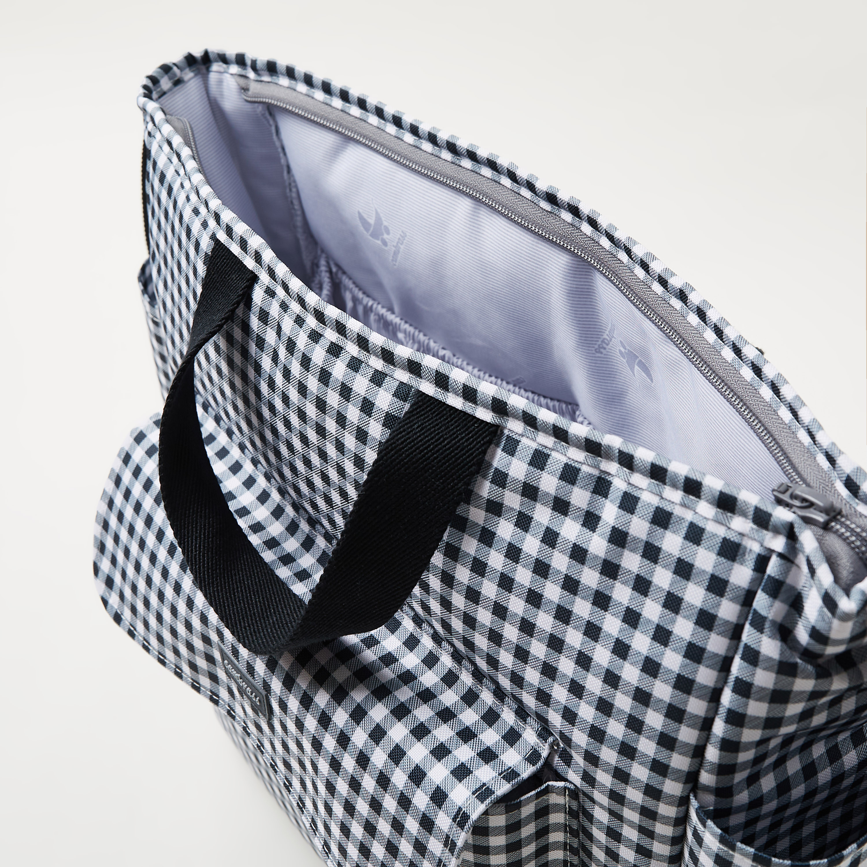 Cambrass Checked Diaper Bag with Zip Closure-baby-gear-diaperbags-image-4