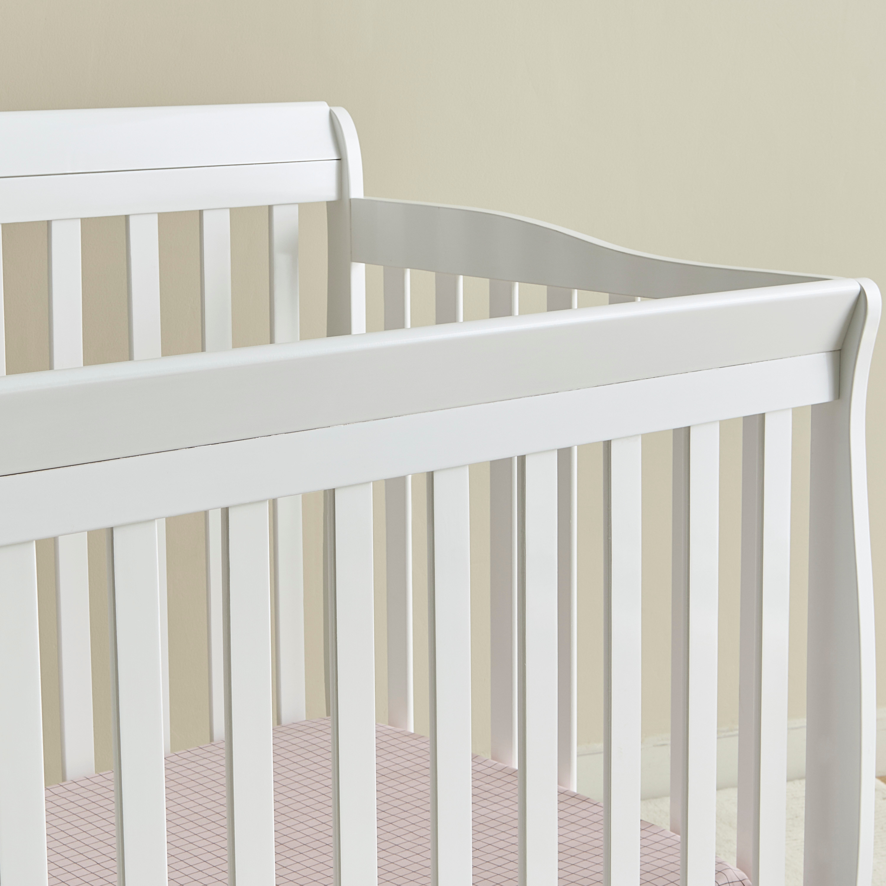 Juniors Solid Hudson Crib with Convertible Design and Adjustable Height (Up to 5 years)-baby-nursery-furniture-cribsandbeds-babycribs-image-10