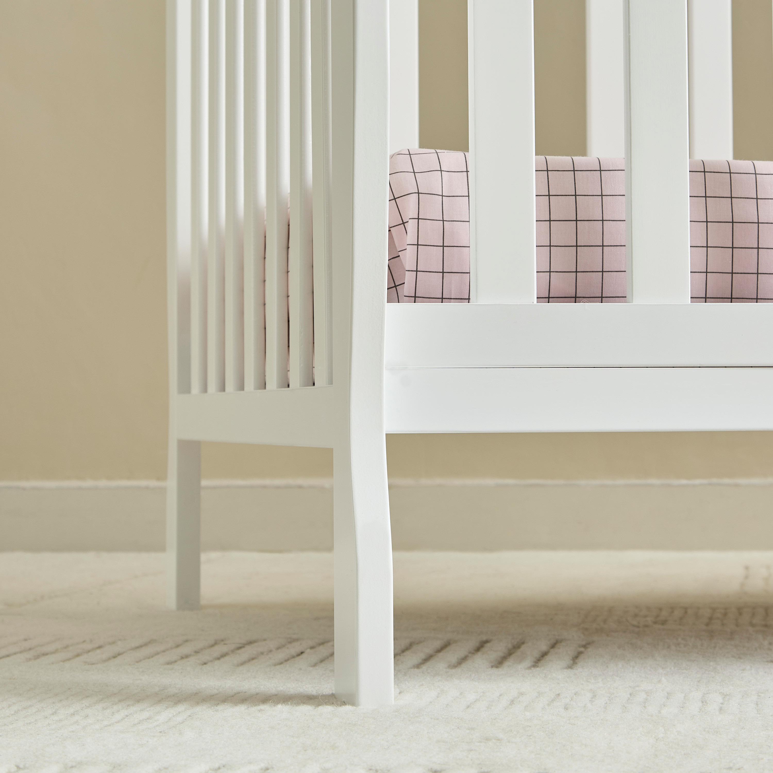 Juniors Solid Hudson Crib with Convertible Design and Adjustable Height (Up to 5 years)-baby-nursery-furniture-cribsandbeds-babycribs-image-8