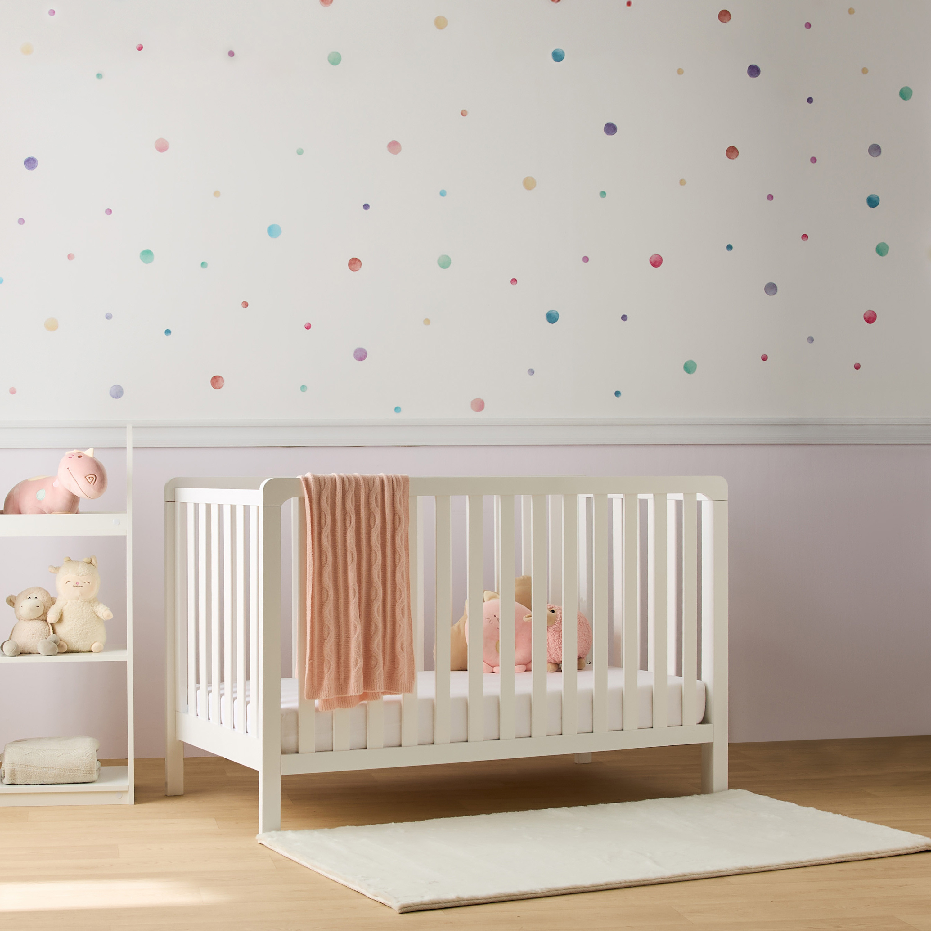 سرير أطفال سوليد مابل من جونيورز-baby-nursery-furniture-cribsandbeds-babycribs-image-9