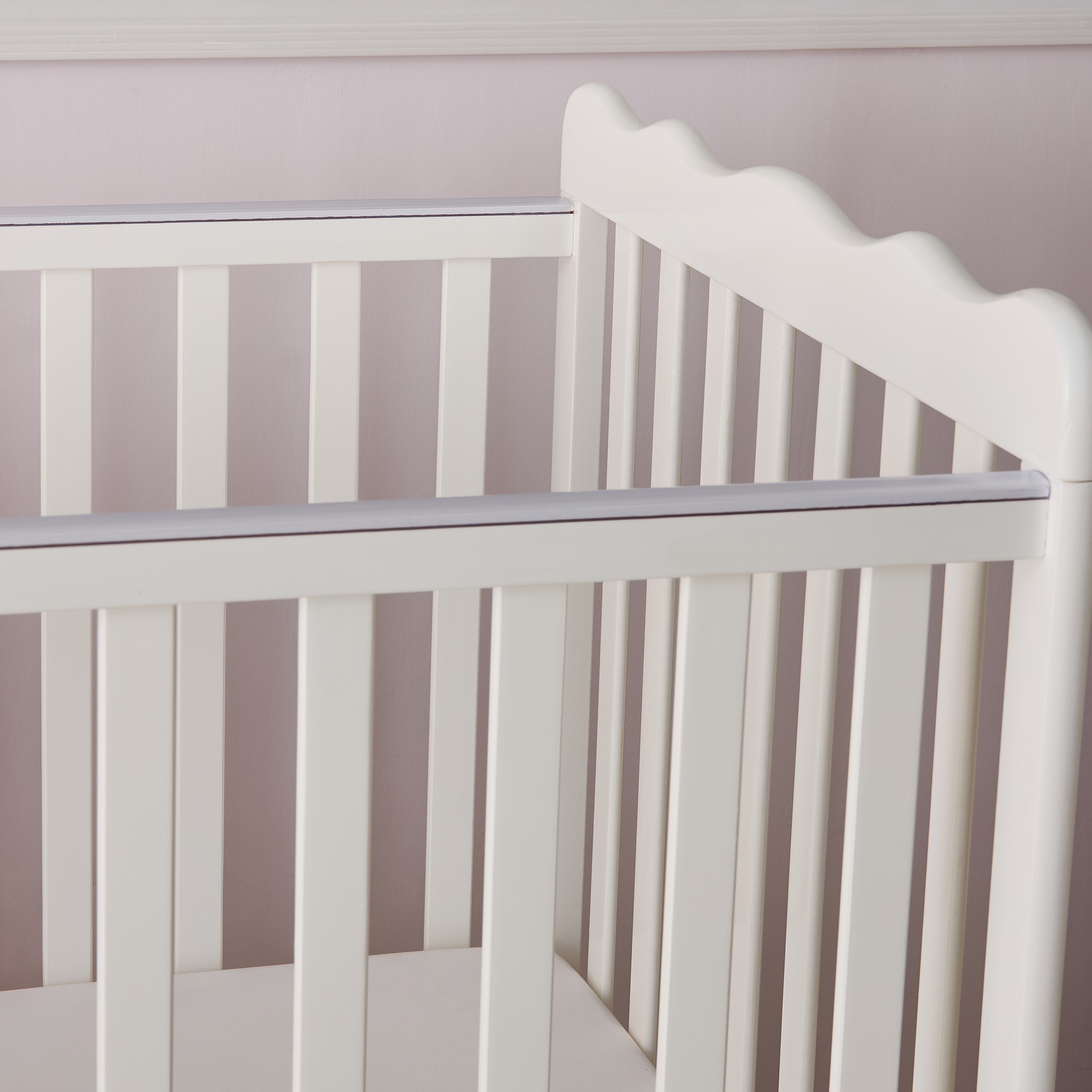 Juniors Solid Everly Crib with Wheels-baby-nursery-furniture-cribsandbeds-babycribs-image-8