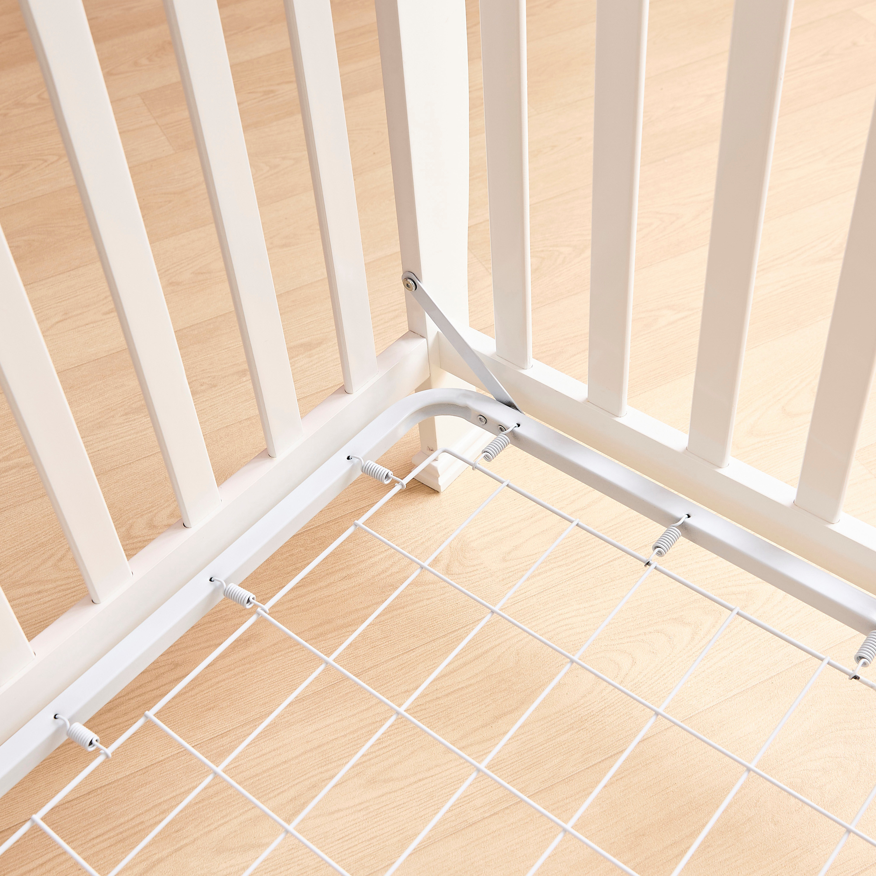 Juniors Diana Solid Crib with Adjustable Height (Up to 5 years)-baby-nursery-furniture-cribsandbeds-babycribs-image-11