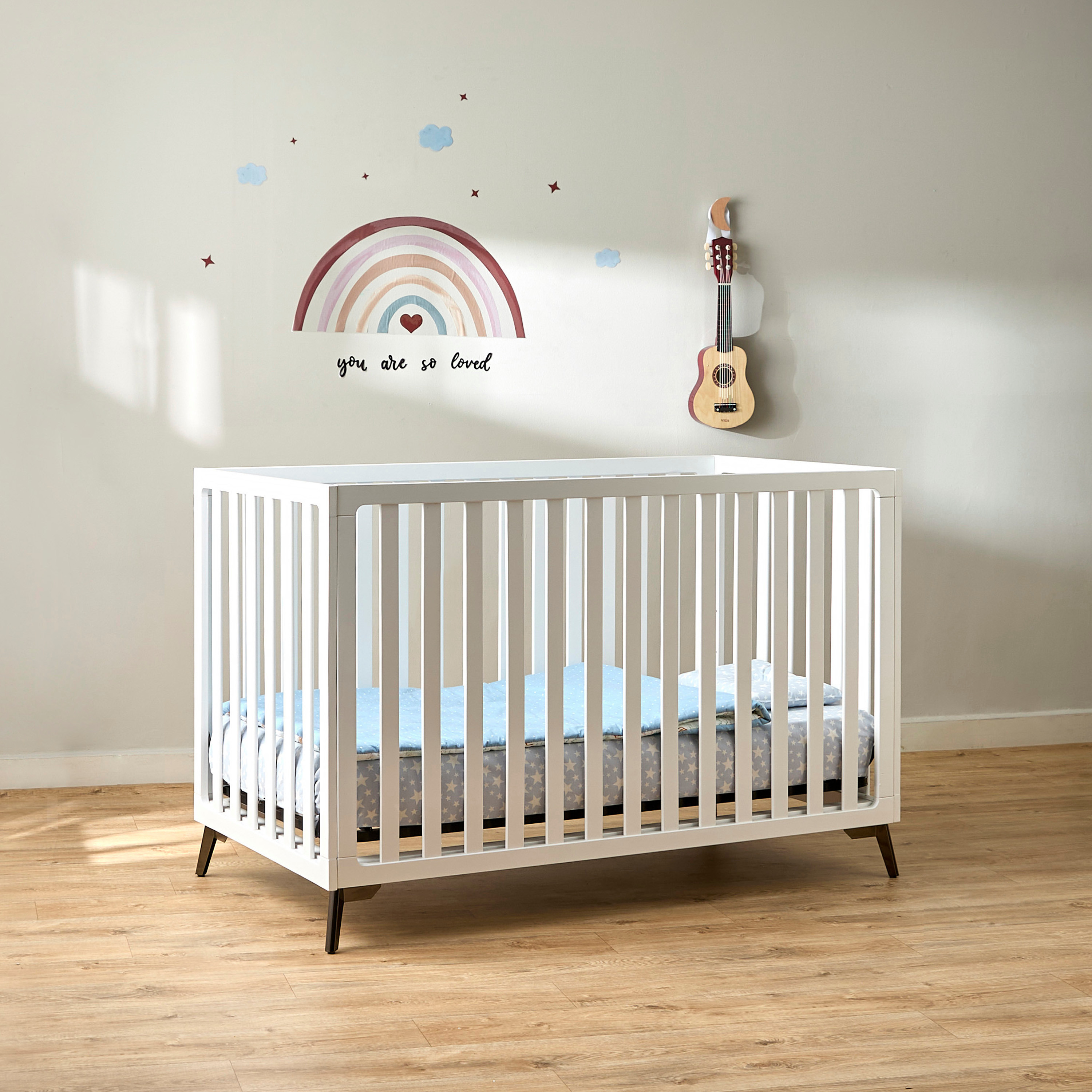 Juniors Austin Crib with Convertible Design and Adjustable Height (Up to 5 years)-baby-nursery-furniture-cribsandbeds-babycribs-image-1