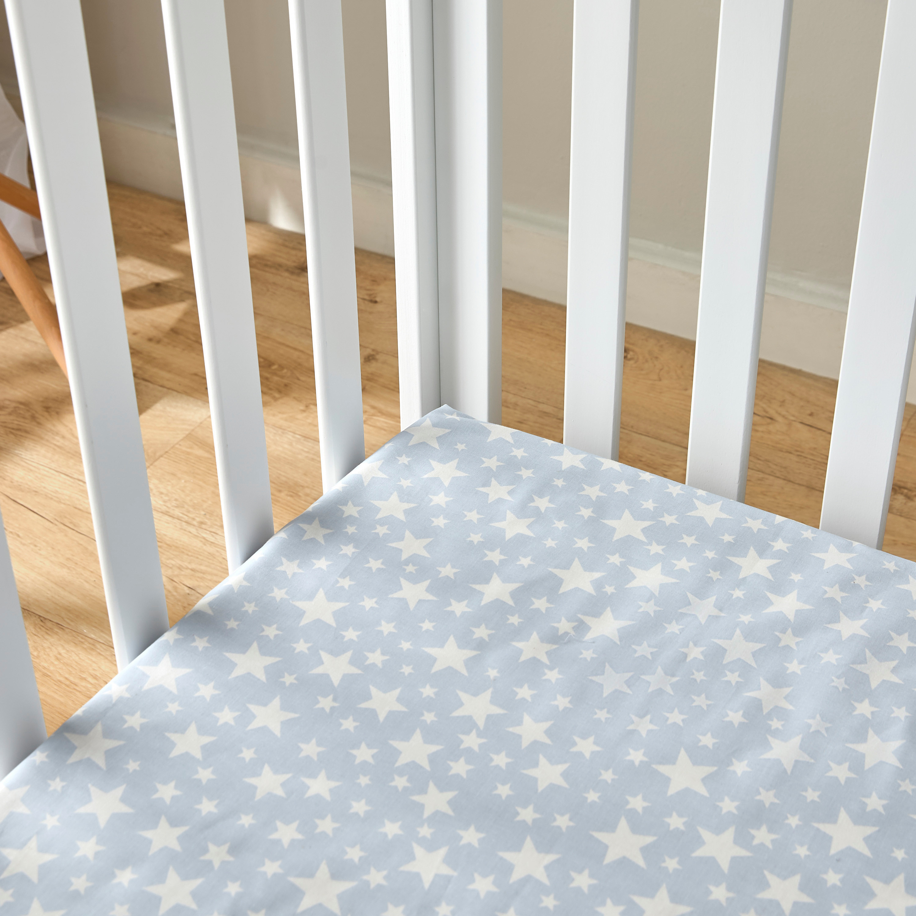Juniors Austin Crib with Convertible Design and Adjustable Height (Up to 5 years)-baby-nursery-furniture-cribsandbeds-babycribs-image-7