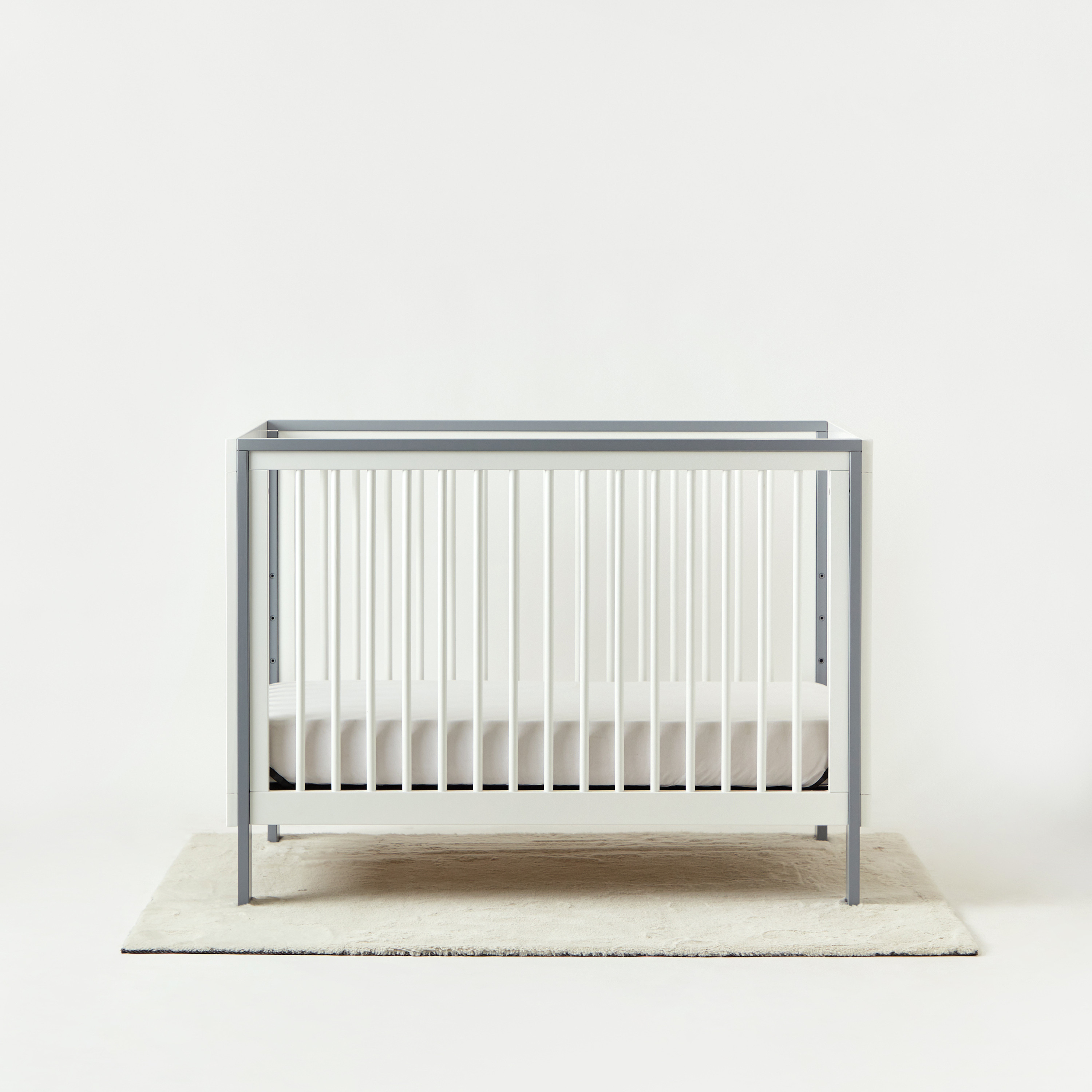 Juniors Adeline Crib with Adjustable Height (Up to 5 years)-baby-nursery-furniture-cribsandbeds-babycribs-image-2