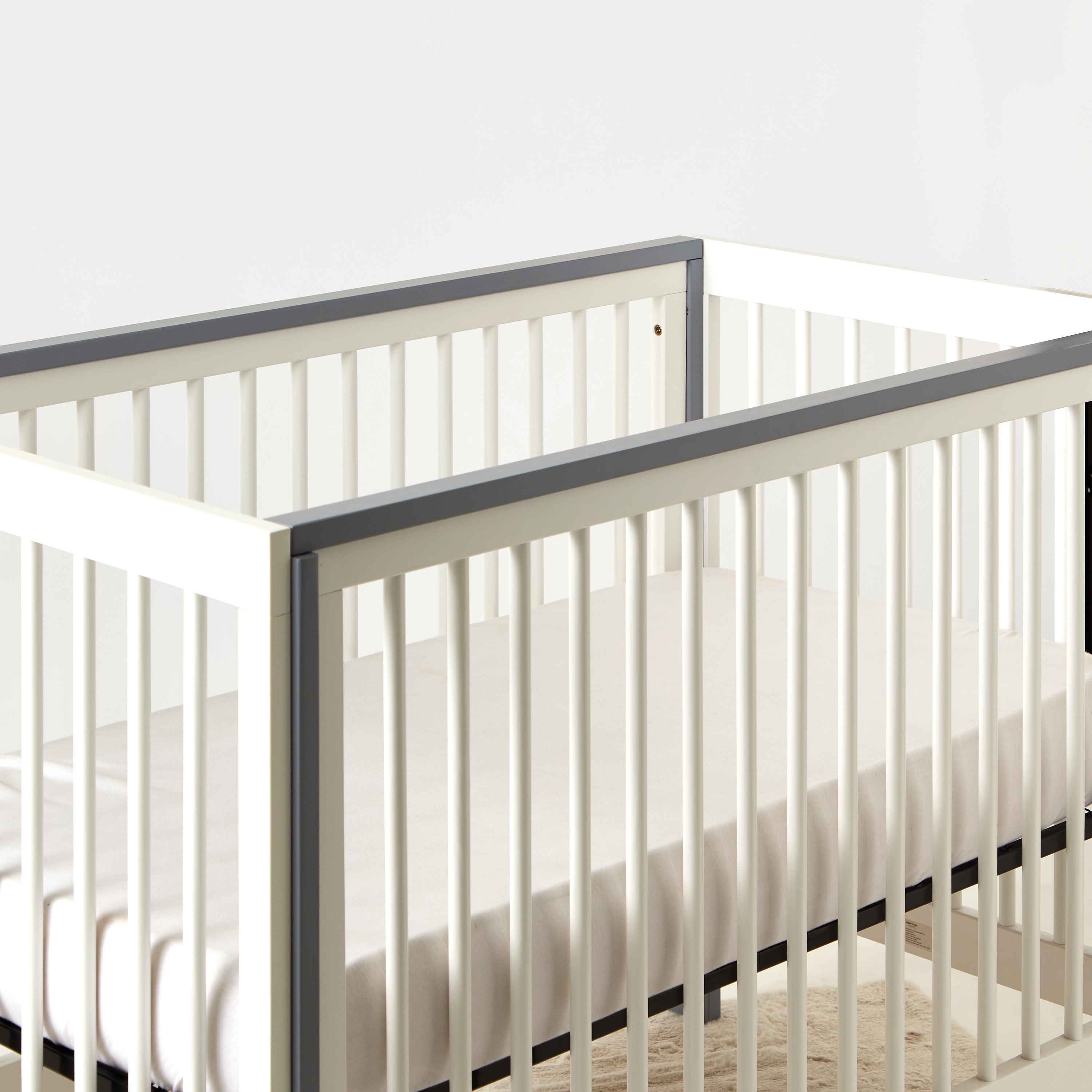 Juniors Adeline Crib with Adjustable Height (Up to 5 years)-baby-nursery-furniture-cribsandbeds-babycribs-image-8
