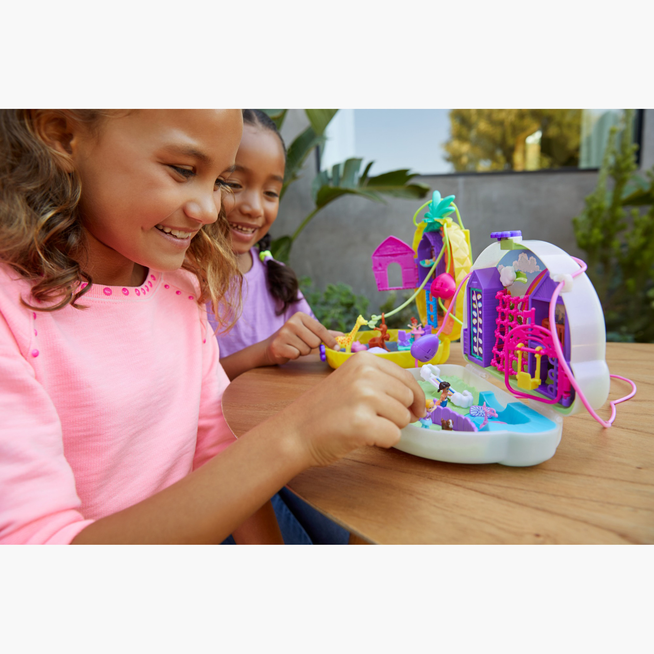 Polly Pocket Assorted 4-Piece Large Wearable Compact Fashion Doll Playset-toys-dollsandplaysets-dollplaysets-image-4
