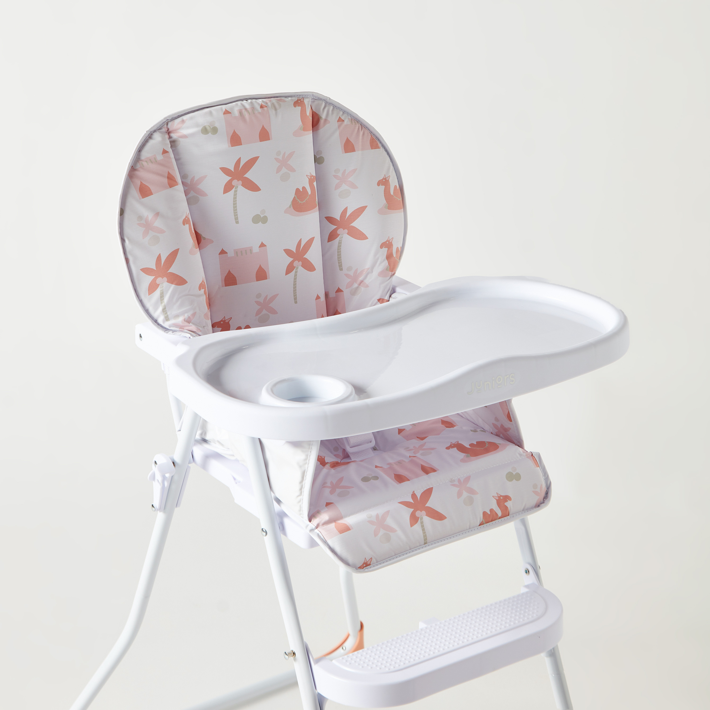كرسي عالي بطبعات جينيسيس من جونيورز-baby-feeding-highchairsandboosters-image-3