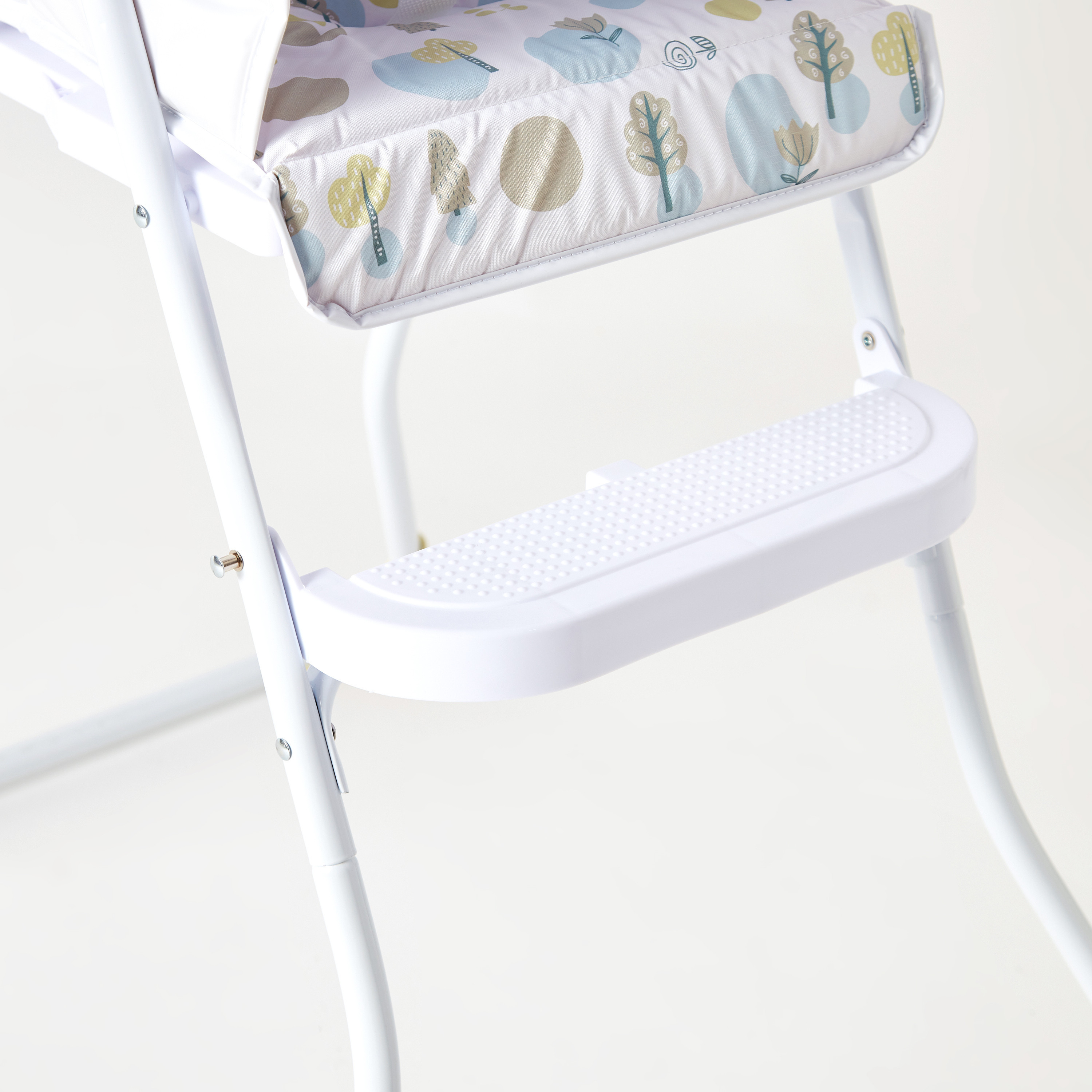 Juniors Genesis Printed High Chair-baby-feeding-highchairsandboosters-image-5