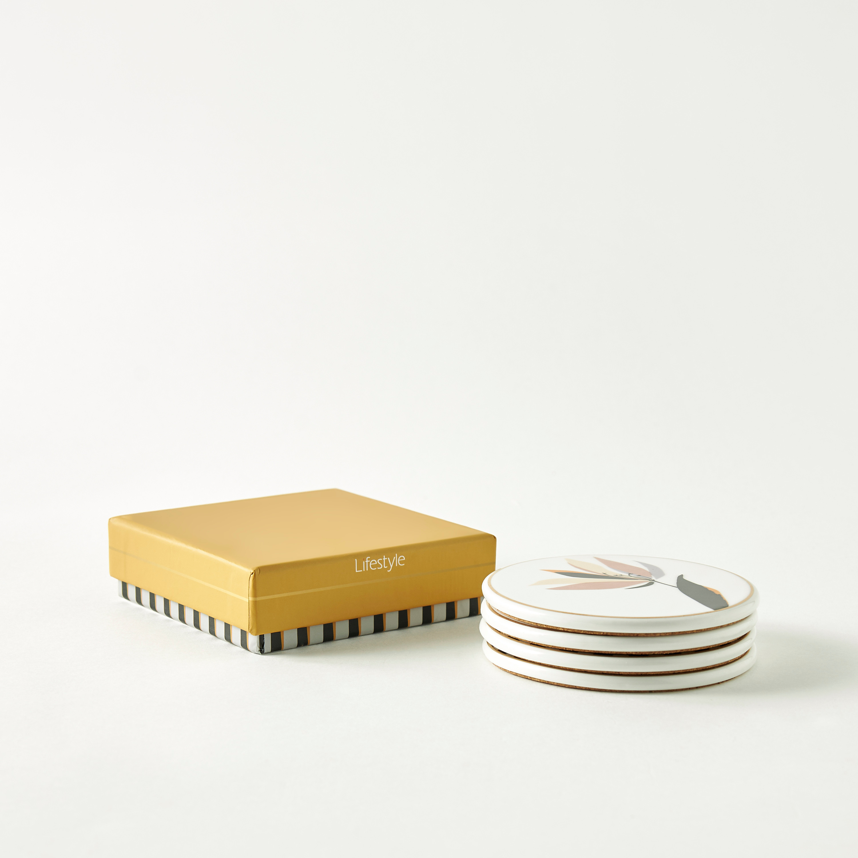 قواعد أكواب من الخزف الصيني بظهر فلين وطبعات- مجموعة من 4-household-dining-teaandcoffee-teaandcoffeeaccessories-image-2