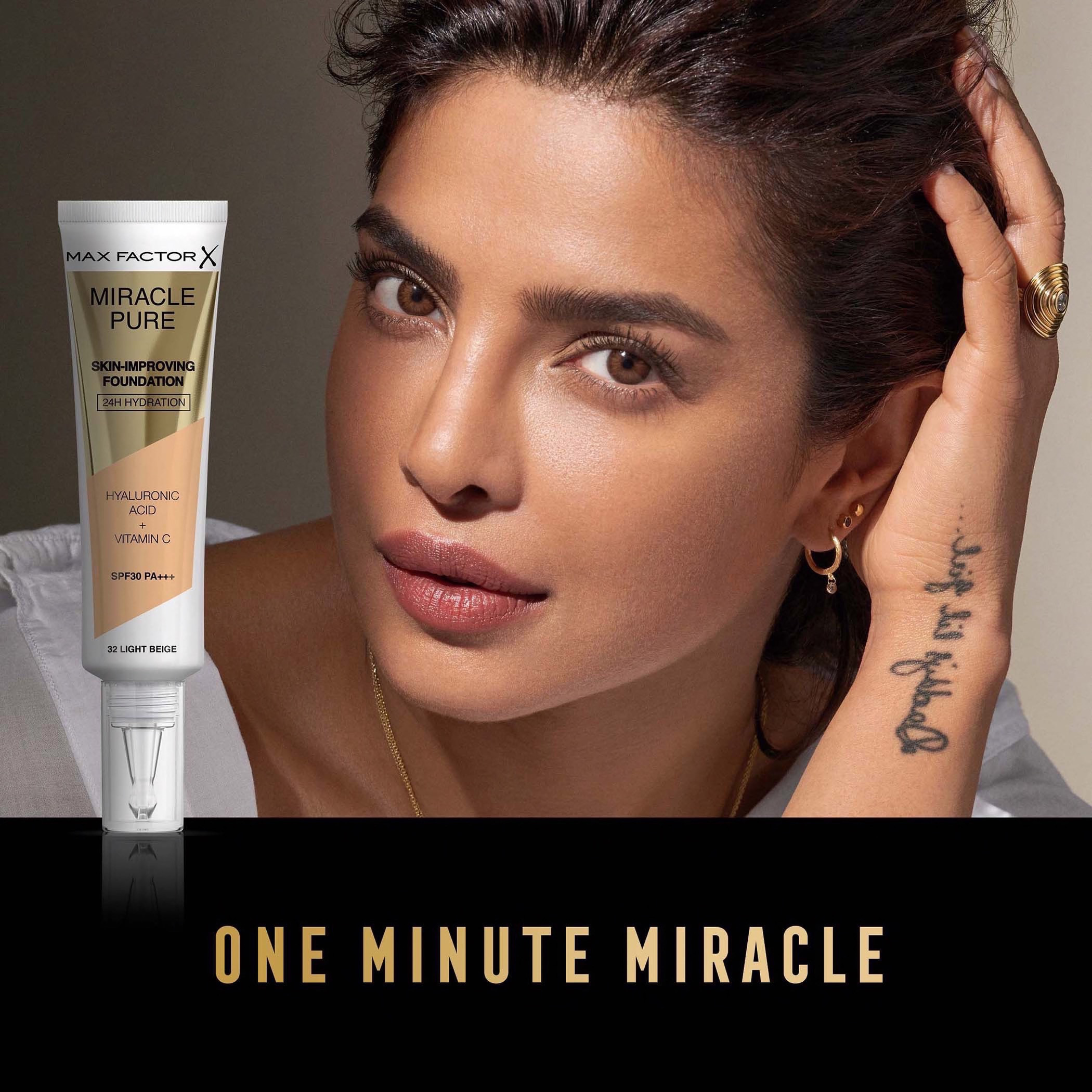 كريم أساس سائل وورم آلموند ميراكل من ماكس فاكتور - 30 مل-beautyandpersonalcare-makeup-face-foundations-image-5