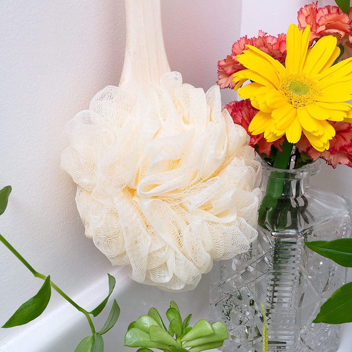 EcoTools EcoPouf Bath Brush-beautyandpersonalcare-bathandbody-toolsandaccessories-bathaccessories-image-3