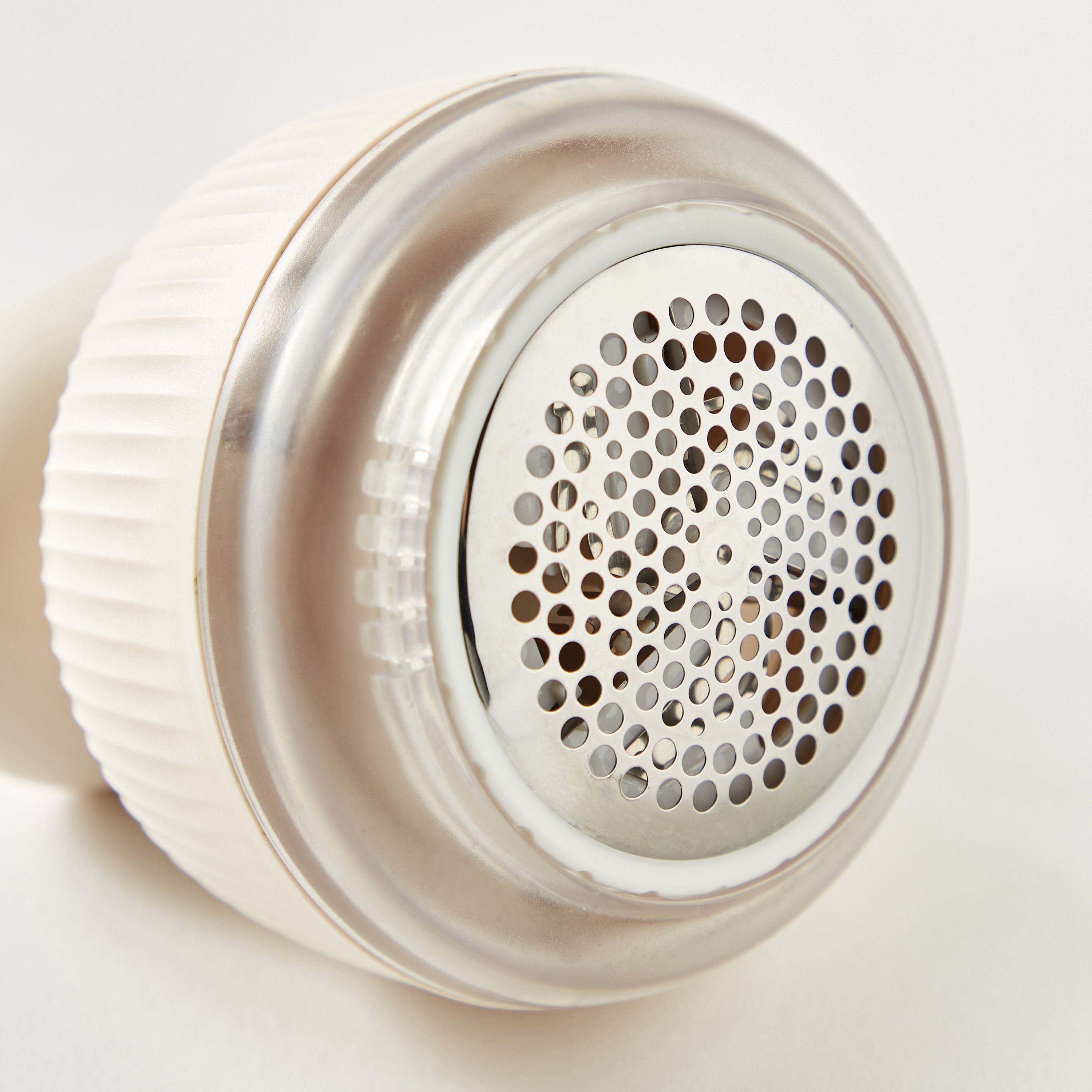مزيل وبر قابل لإعادة الشحن من فايندز-electronics-accessories-image-6