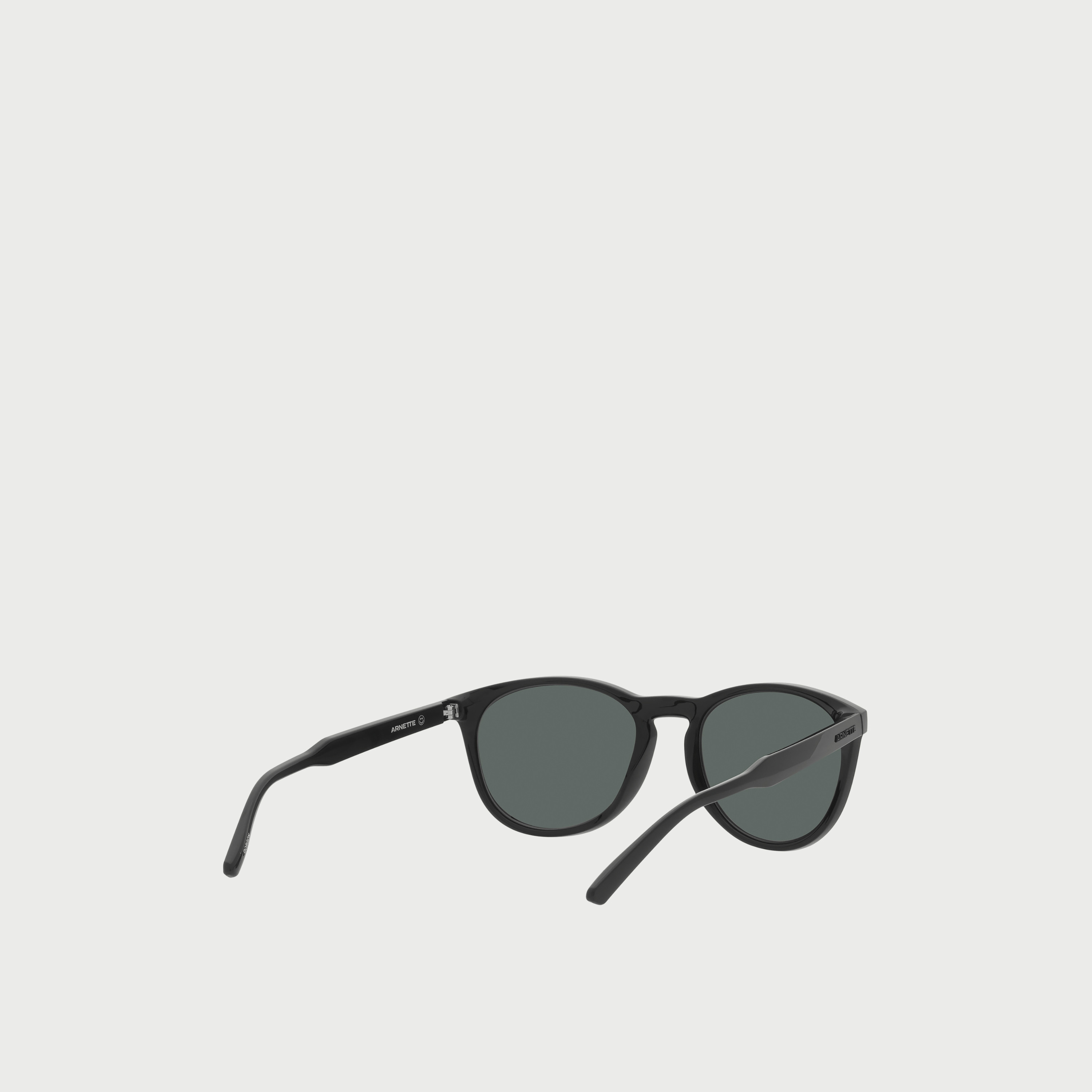 نظارة شمسية بيضاوية بعدسات مستقطبة باللون الرمادي من ارنيت-men-sunglasses-image-6