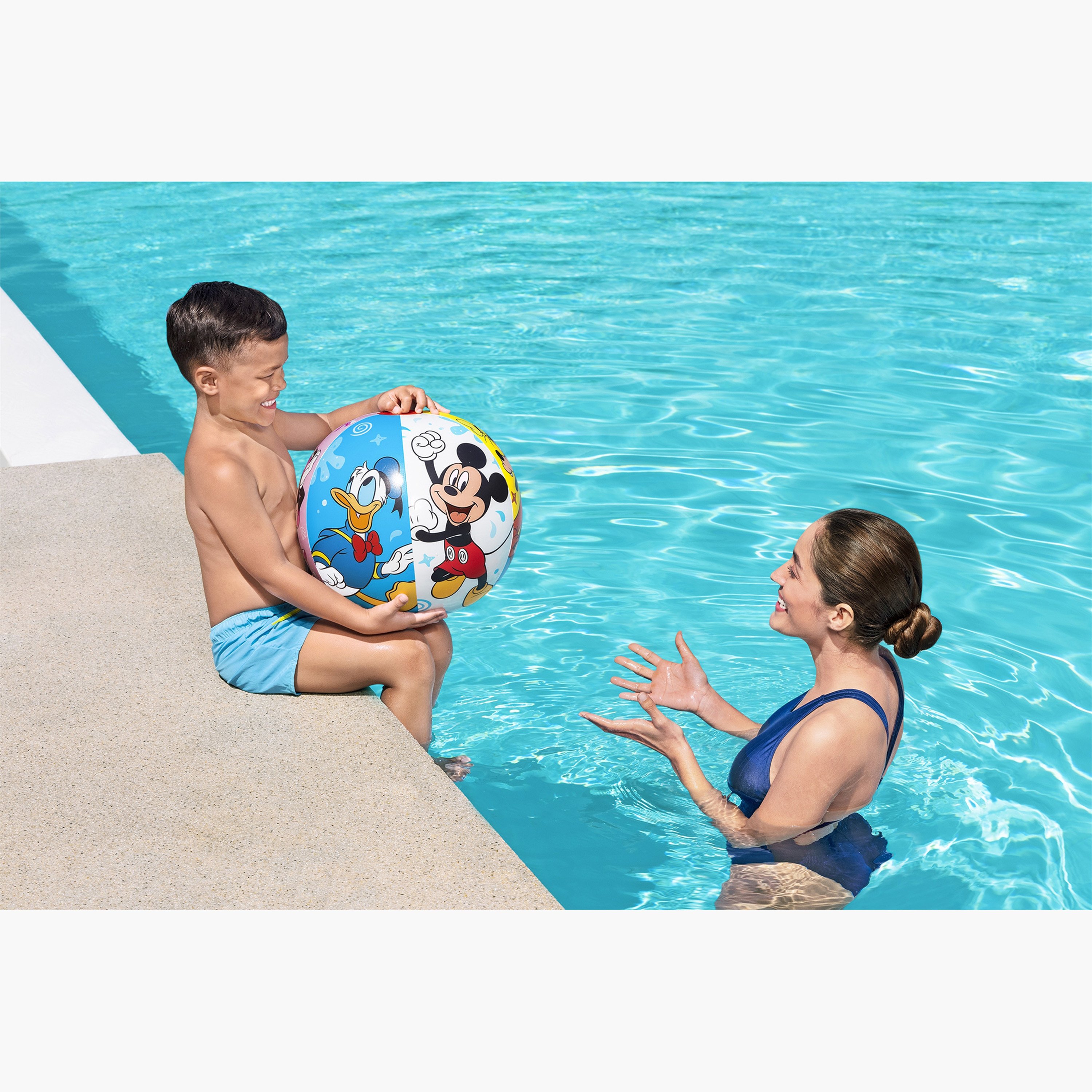 كرة شاطئ بطبعات ميكي ماوس من بيست واي- 20 بوصة-toys-outdoor-sports-image-5