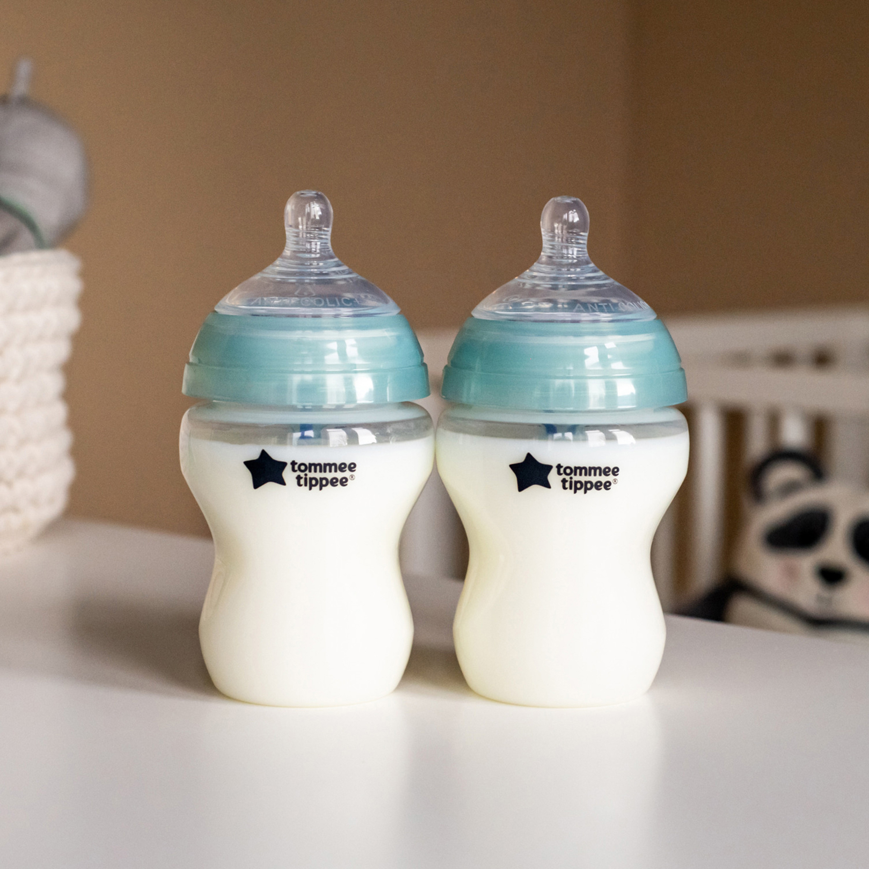 رضاعات 260 مل بطبعات من تومي تيبي - طقم من قطعتين-baby-feeding-feedingbottles-bottlesandteats-image-4