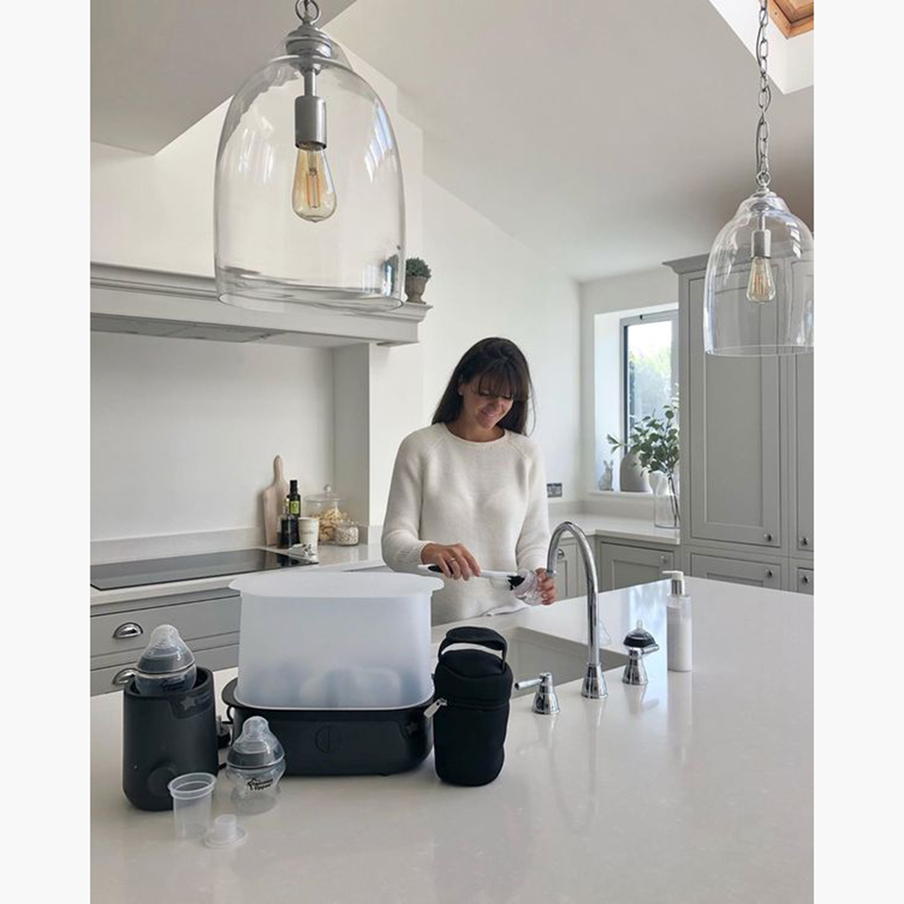 مجموعة تغذية كاملة من تومي تيبي-baby-feeding-sterilizersandwarmers-image-1