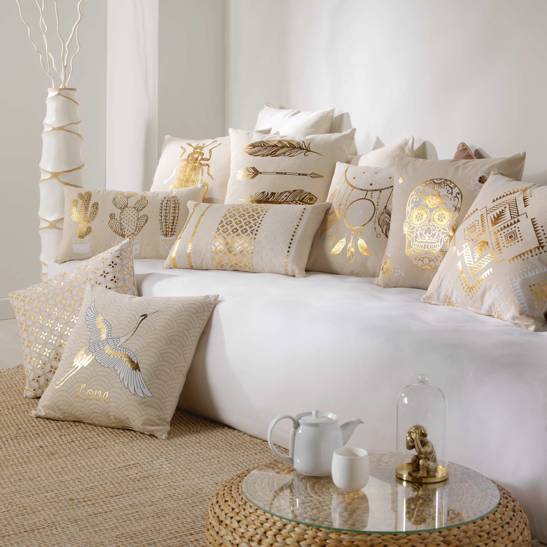 Gold Print Filled Cushion - 45x45 cms-household-cushionsandthrows-cushioncovers-image-2