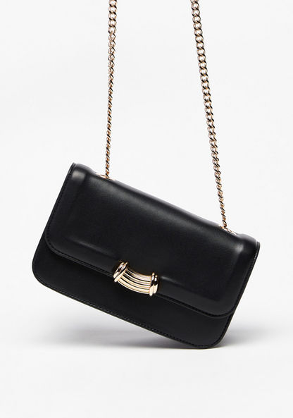 Celeste Solid Crossbody with Chain Strap and Magnetic Closure