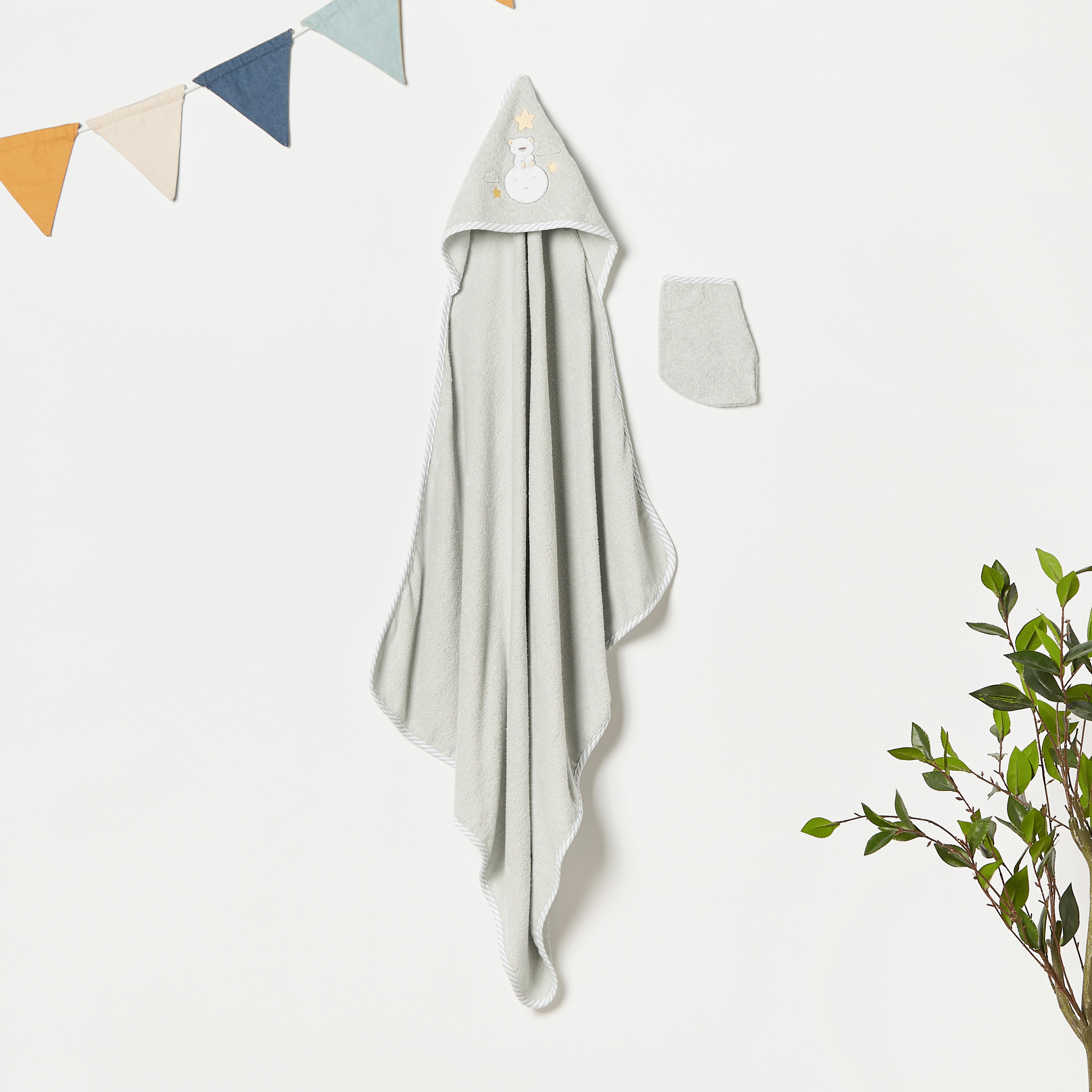 Juniors Bear Embroidered Hooded Towel and Mitten - 75x90 cm-baby-bathandcare-towels-image-1
