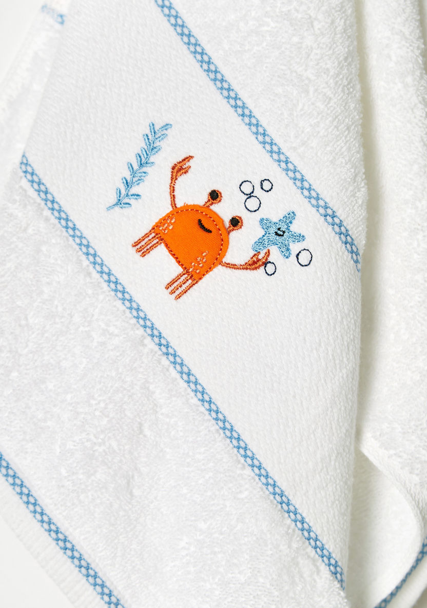 Juniors Lobster Embroidered Towel - 60x120 cm-Towels and Flannels-image-1