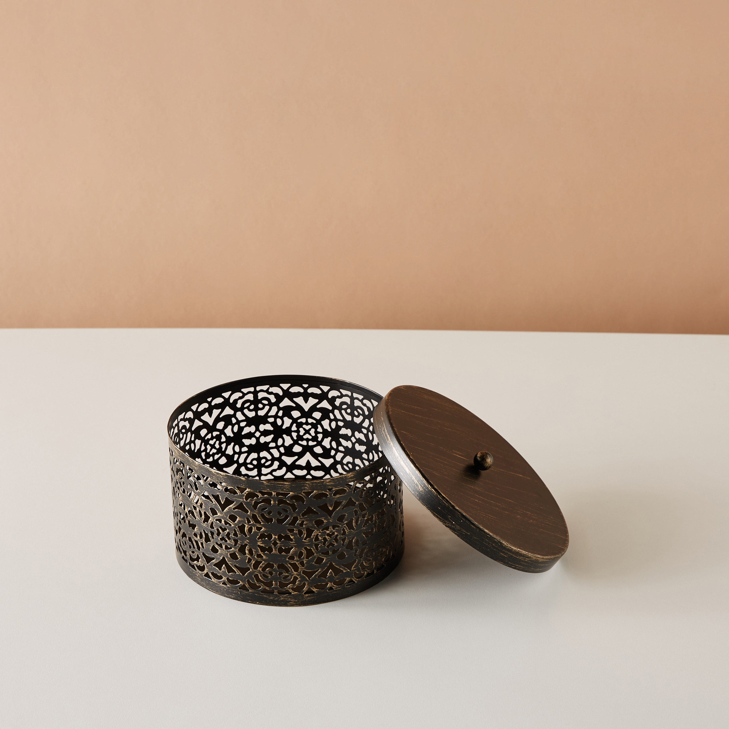 Cutwork Textured Metal Decorative Box with Lid-household-decor-decorativeobjectsandsculptures-image-4