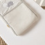 شنطة حمل أطفال بزخارف دب وتفاصيل كشكشة من جيجلز-baby-nursery-blanketsandswaddles-swaddlesandsleepingbags-image-2