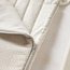 شنطة حمل أطفال بزخارف دب وتفاصيل كشكشة من جيجلز-baby-nursery-blanketsandswaddles-swaddlesandsleepingbags-image-1