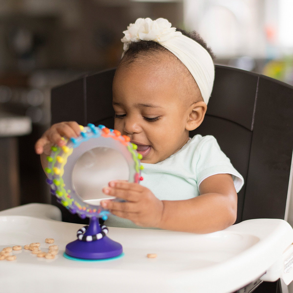 لعبة العجلة الدوارة من ساسي-baby-feeding-highchairsandboosters-image-2