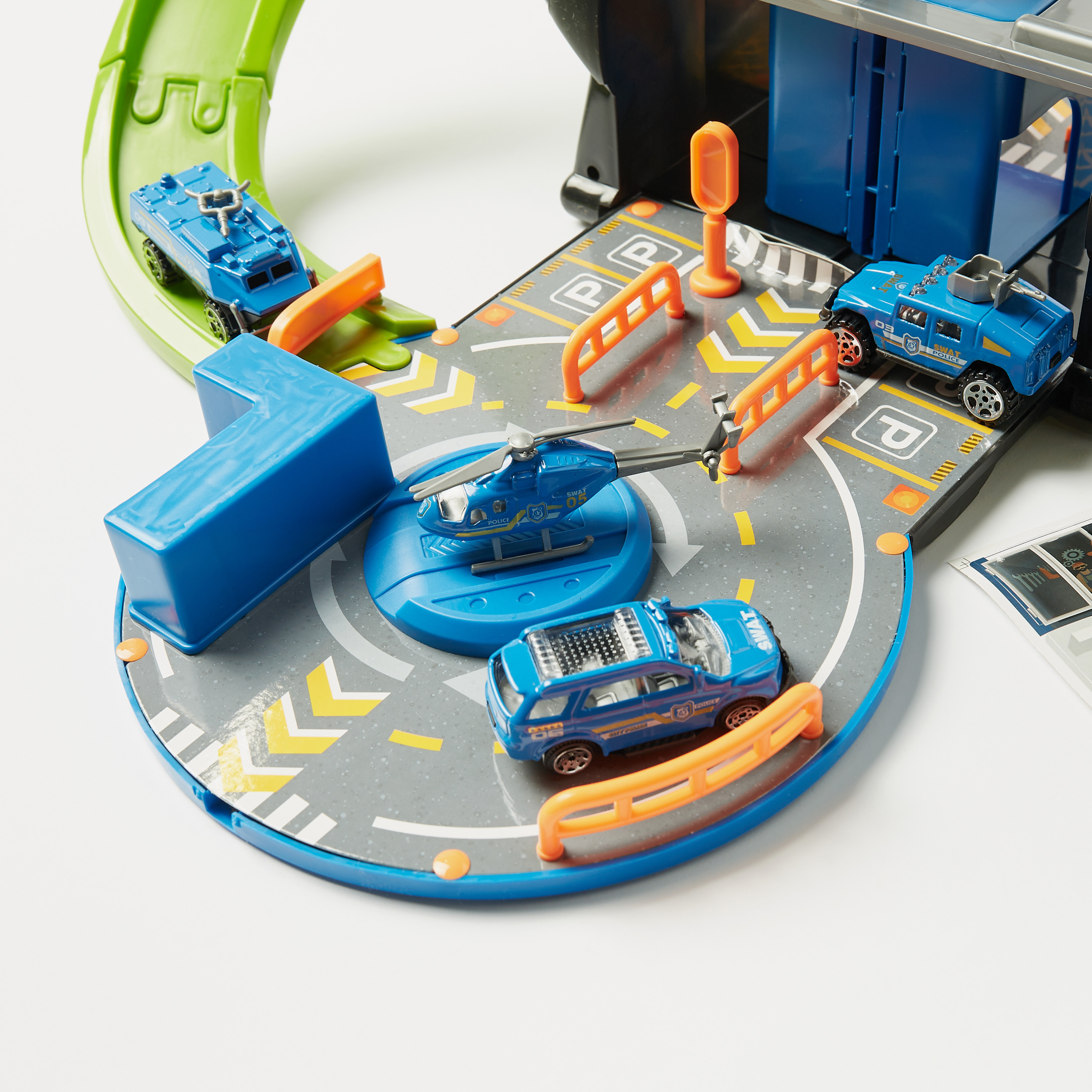 Juniors Portable Wheel Track Playset-toys-playvehicles-vehicleplaysets-image-3