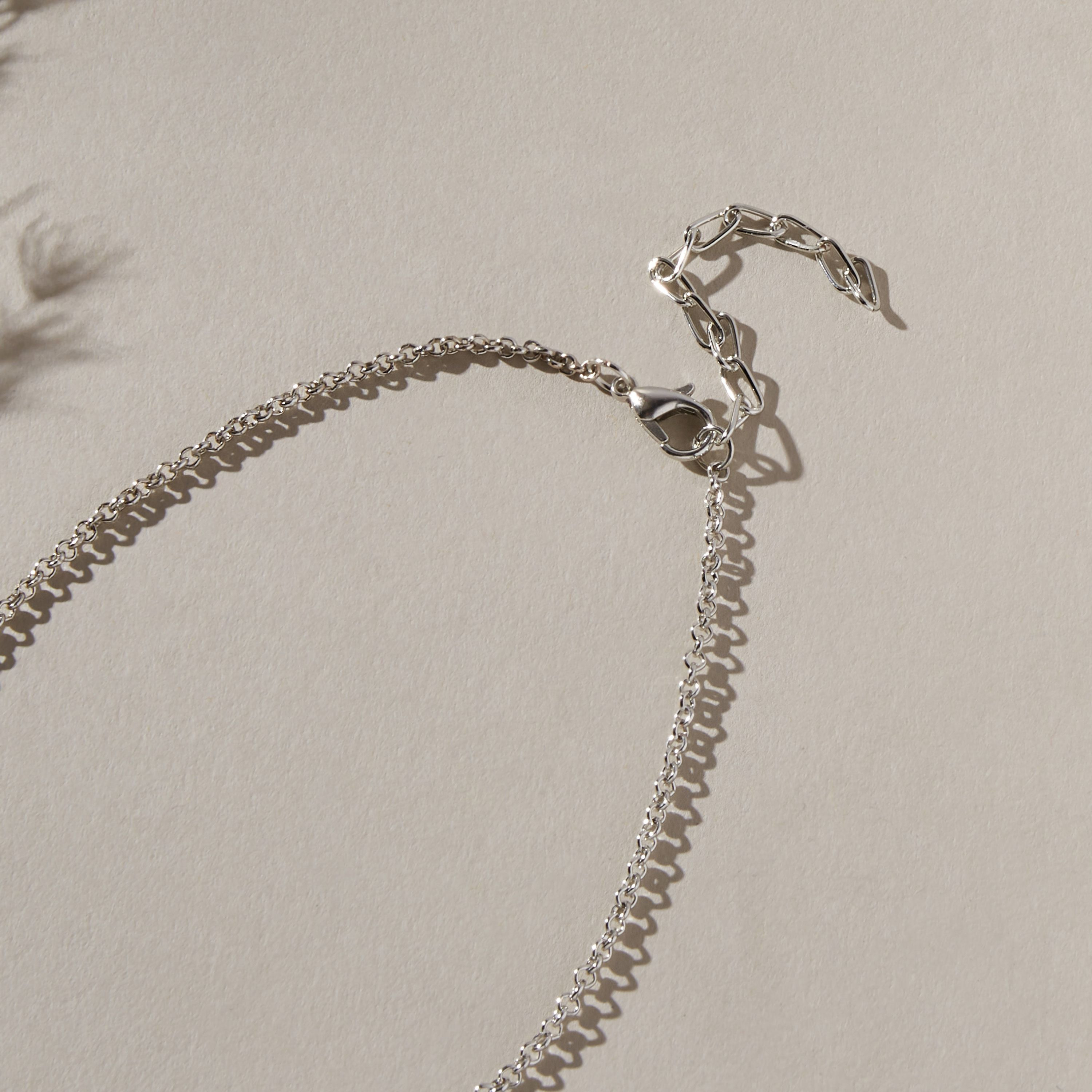 قلادة ميتاليك بمشبك إغلاق-women-watchesandjewellery-jewellery-necklacesandpendants-image-4