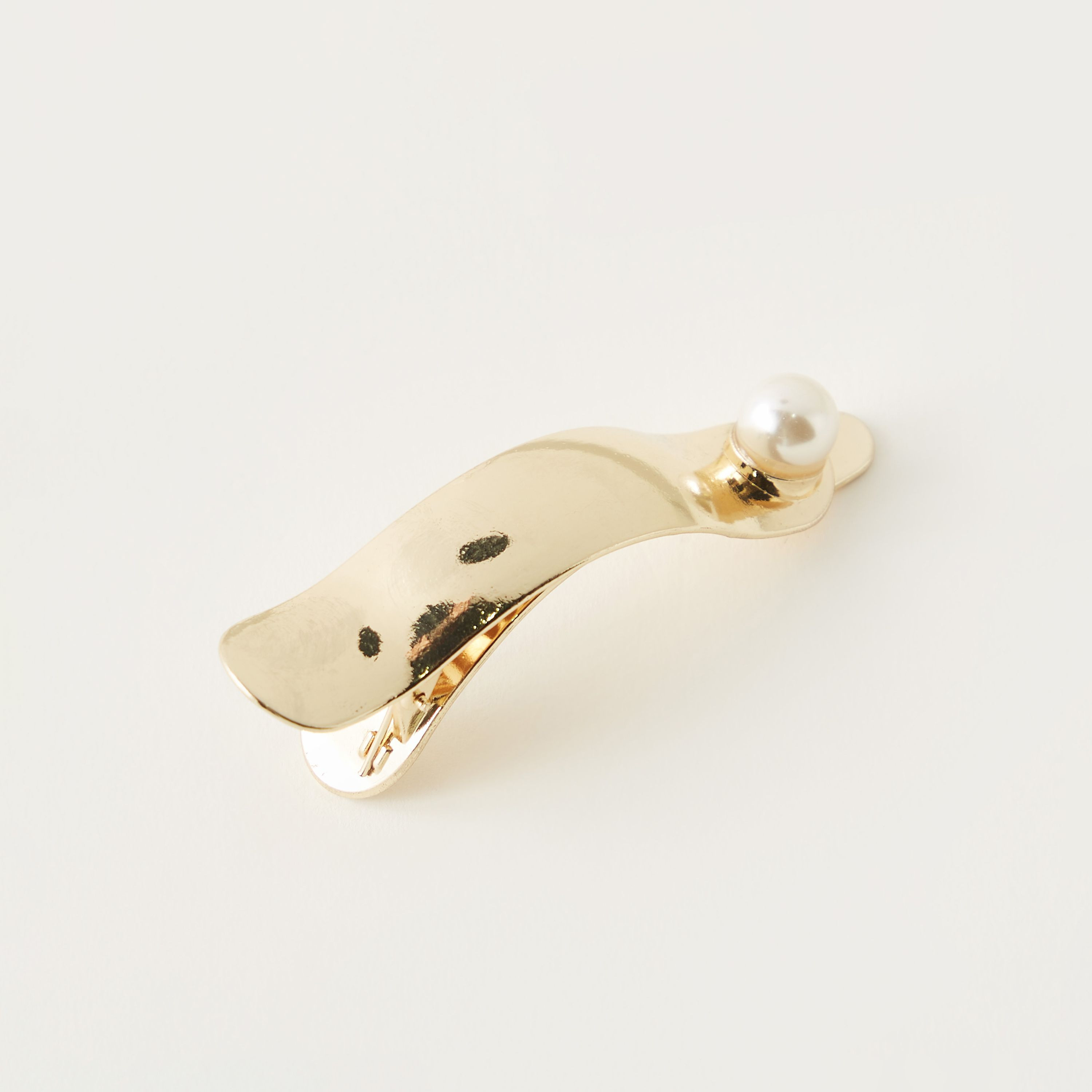 مشبك شعر مزين باللؤلؤ-women-hairaccessories-clips-image-1