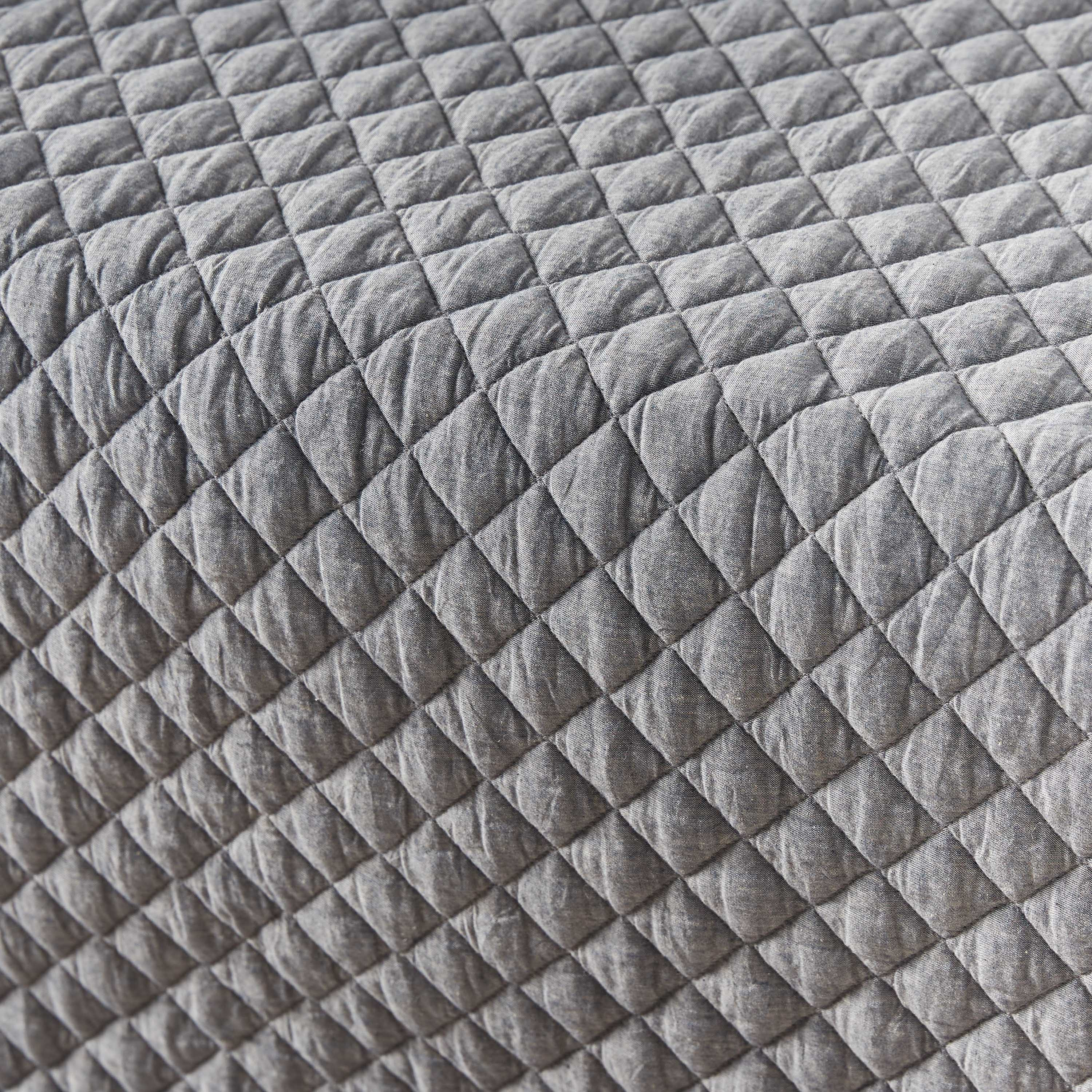 Giggles Quilted Quilt - 100x130 cm-baby-nursery-babybedding-image-3