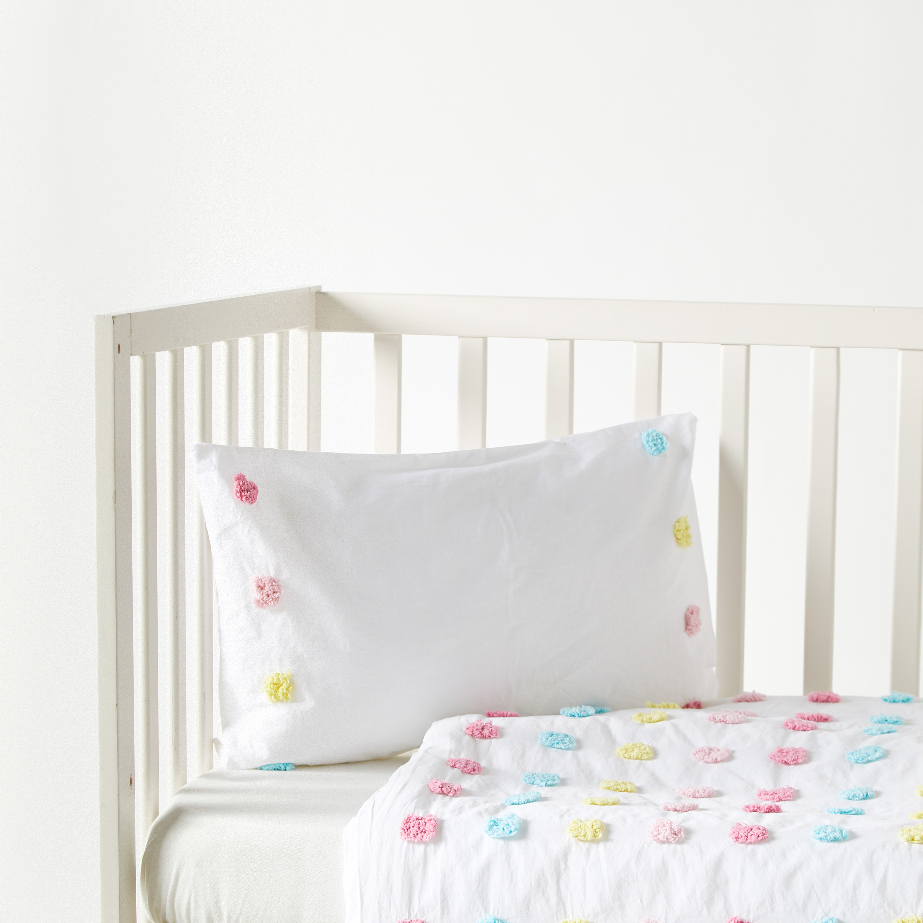 Juniors Pom-Pom Accent Comforter and Pillowcase Set - 100x130 cm-baby-nursery-babybedding-image-3