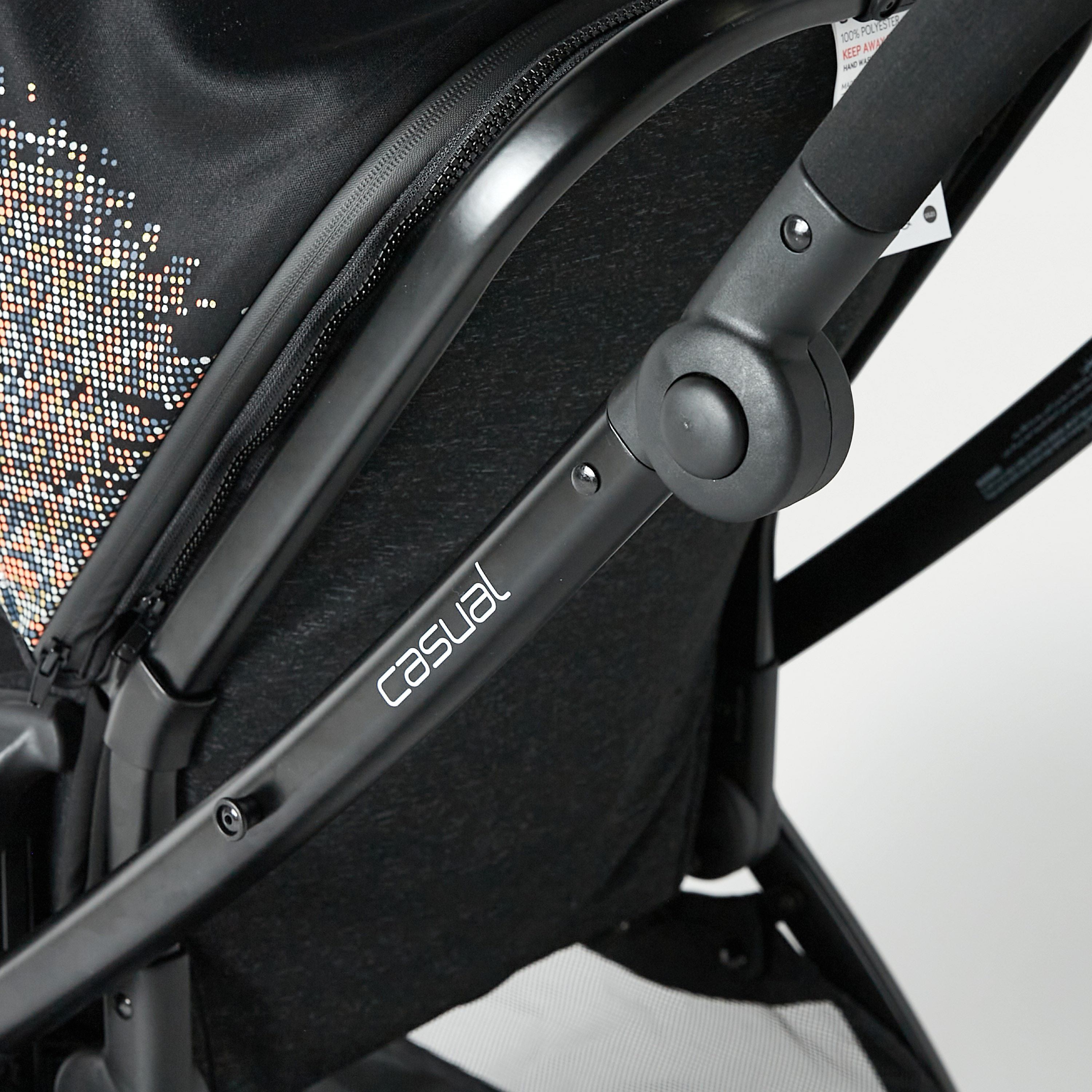 Giggles Casual Stroller with Push Button Folding System, Wheel Lock and Reversible Seat Stroller-baby-gear-strollersandprams-strollers-image-9
