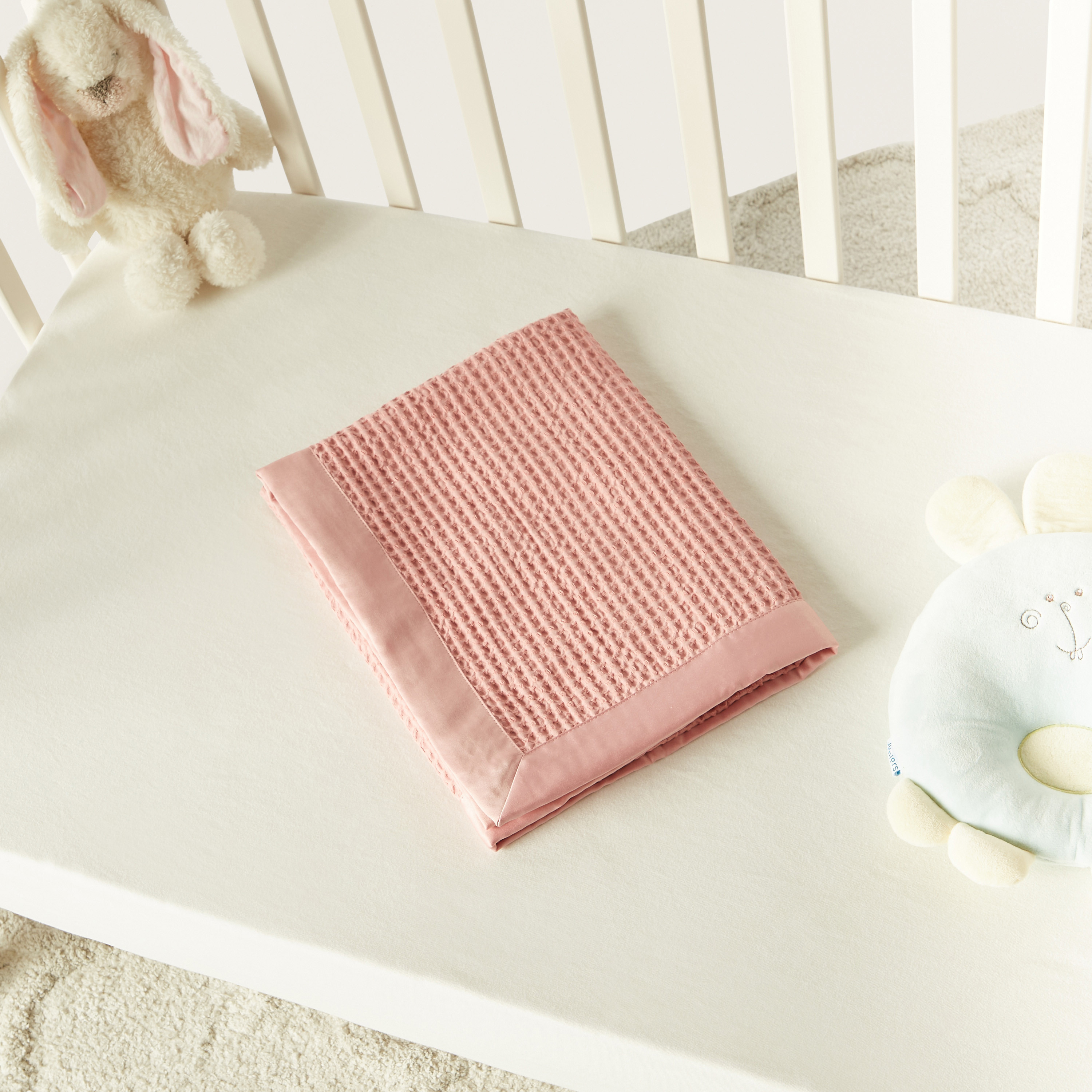 Juniors Textured Blanket - 70x90 cm-baby-nursery-blanketsandswaddles-blanketsandquilts-image-4
