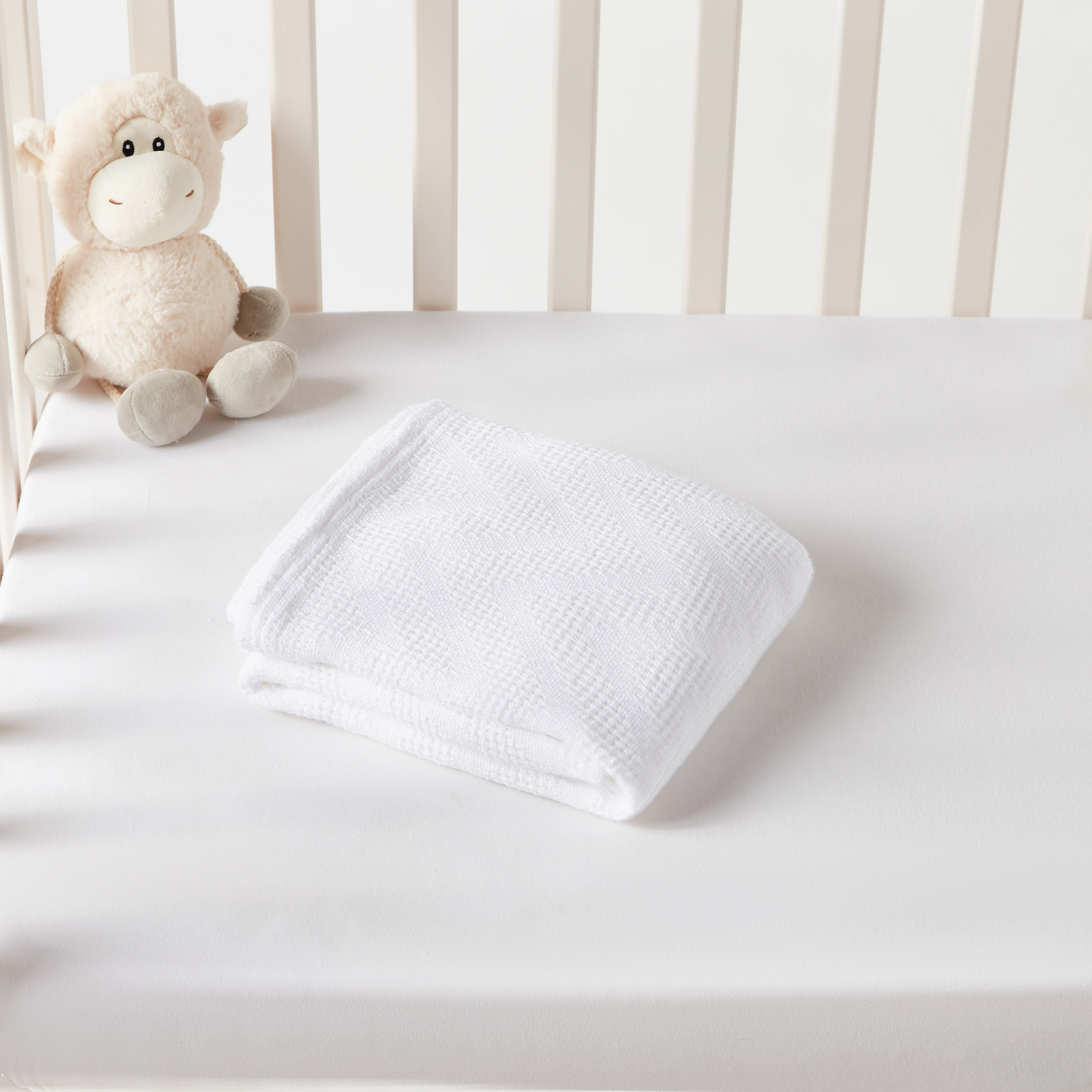 بطانية خلوية من جونيورز - 120x150 سم-baby-nursery-blanketsandswaddles-blanketsandquilts-image-4
