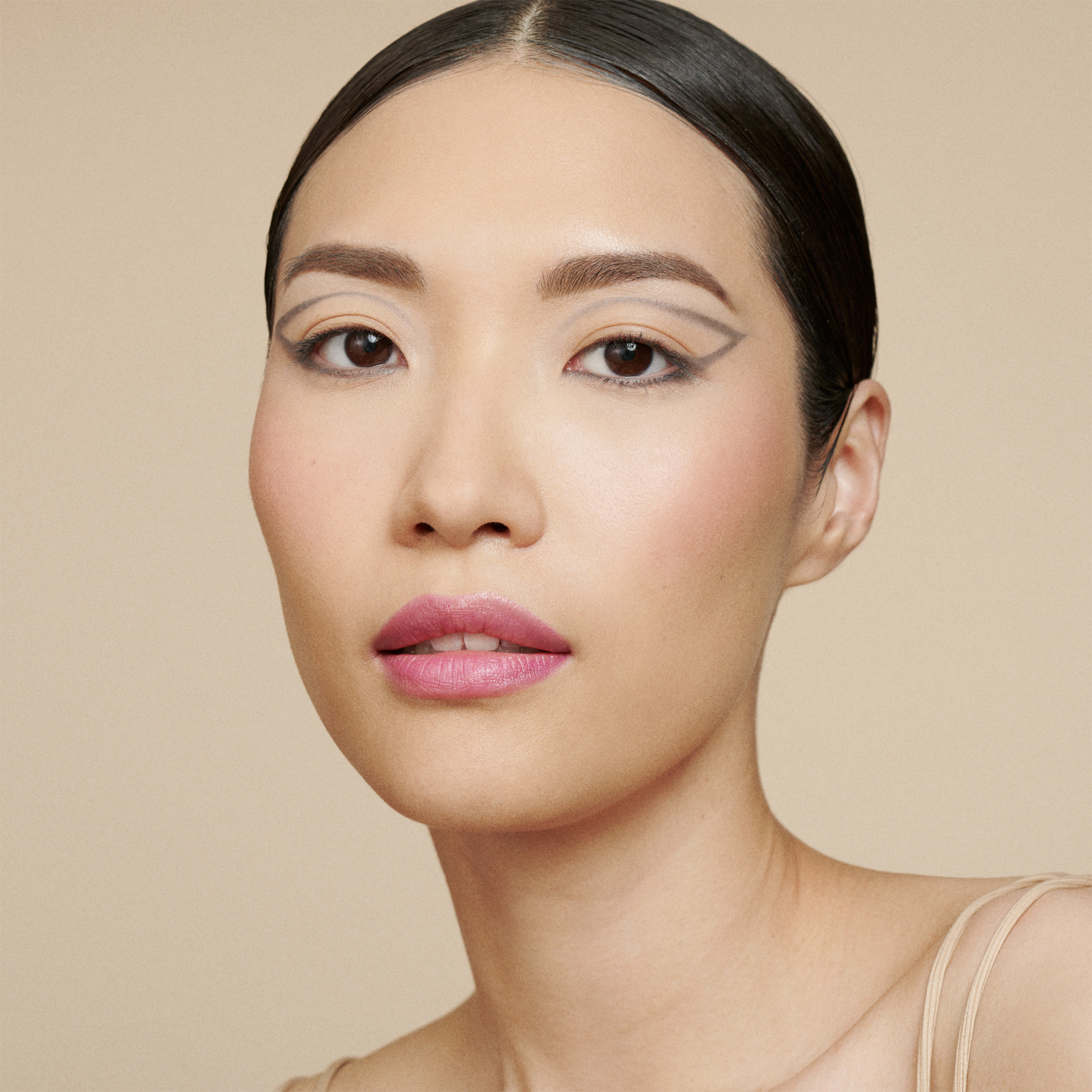 برايتنر تحت العين من كاتريس-beautyandpersonalcare-makeup-face-faceprimers-image-5