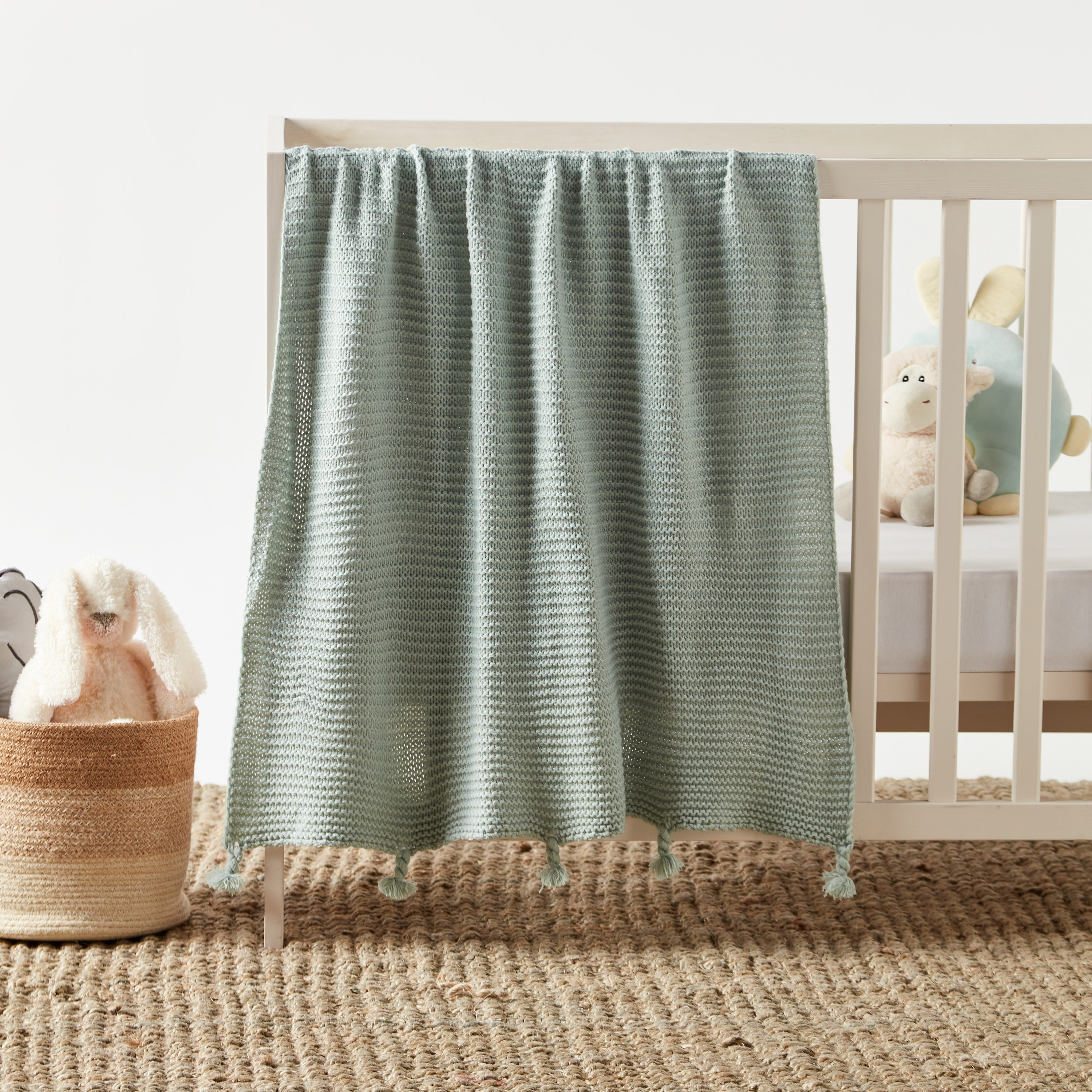 بطانية أكريليك بشرّابات من جونيورز - 76x102 سم-baby-nursery-blanketsandswaddles-blanketsandquilts-image-1