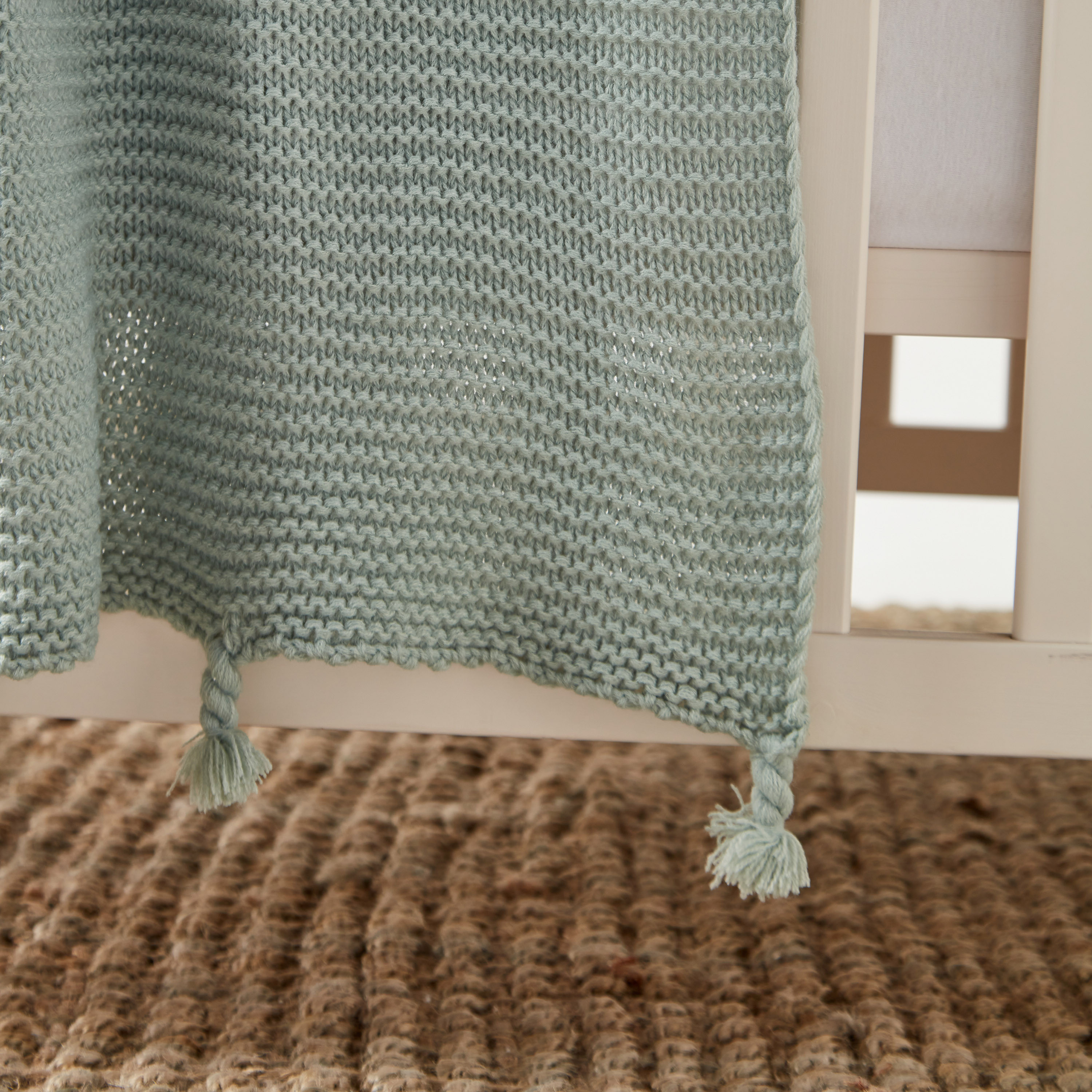 بطانية أكريليك بشرّابات من جونيورز - 76x102 سم-baby-nursery-blanketsandswaddles-blanketsandquilts-image-3